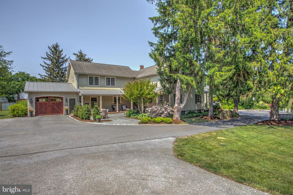 Photo of 251 MILLER ST, STRASBURG, PA 17579 (MLS # PALA2035726)