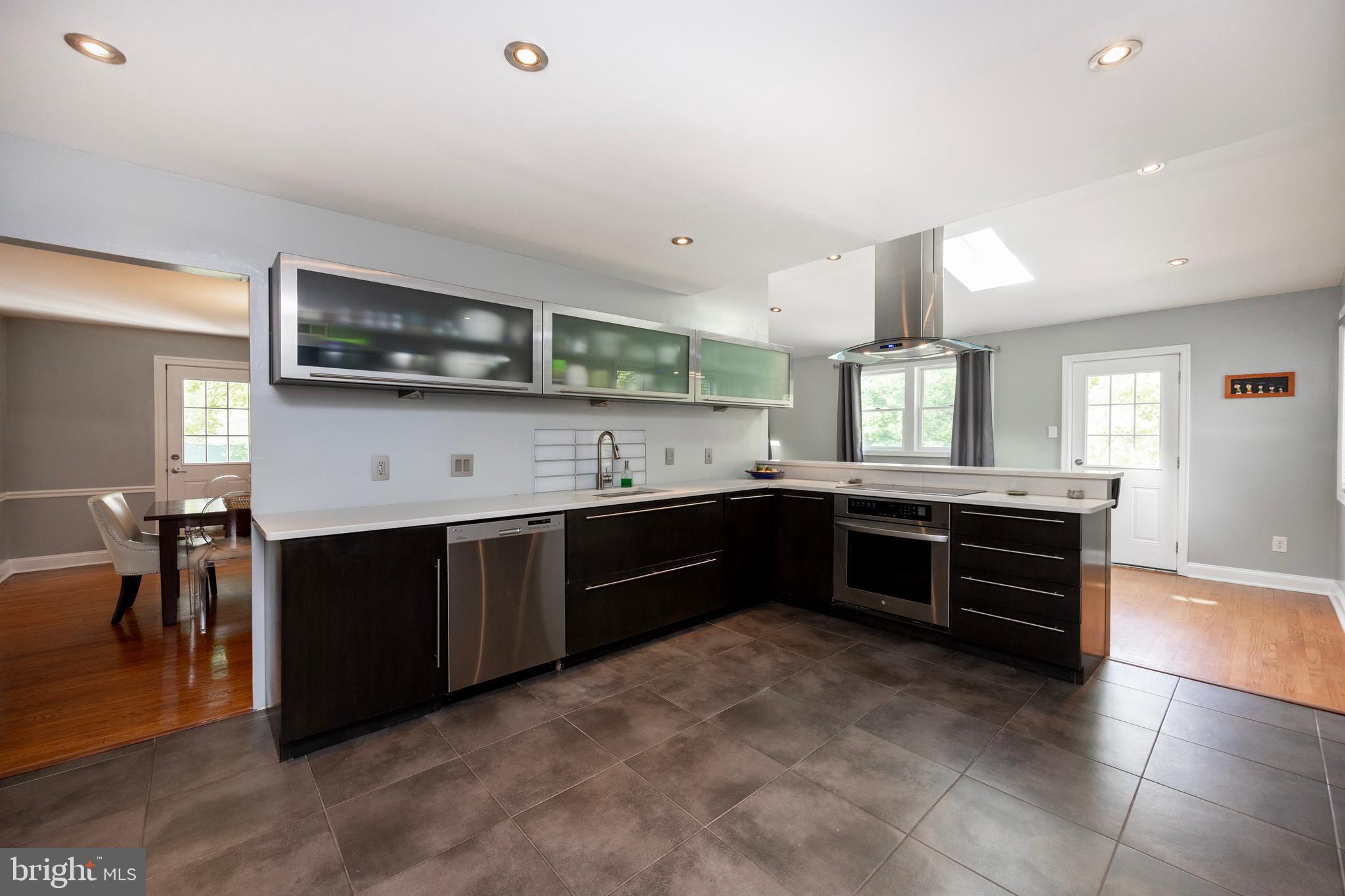 WYNNEWOOD VALLEY - Residential