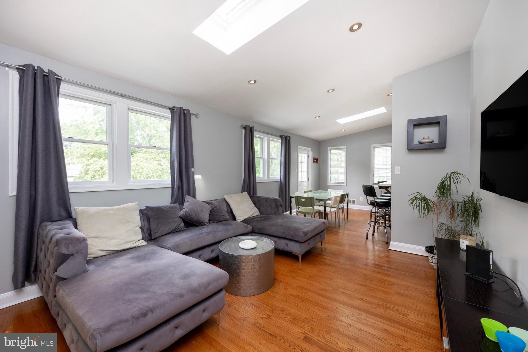 WYNNEWOOD VALLEY - Residential