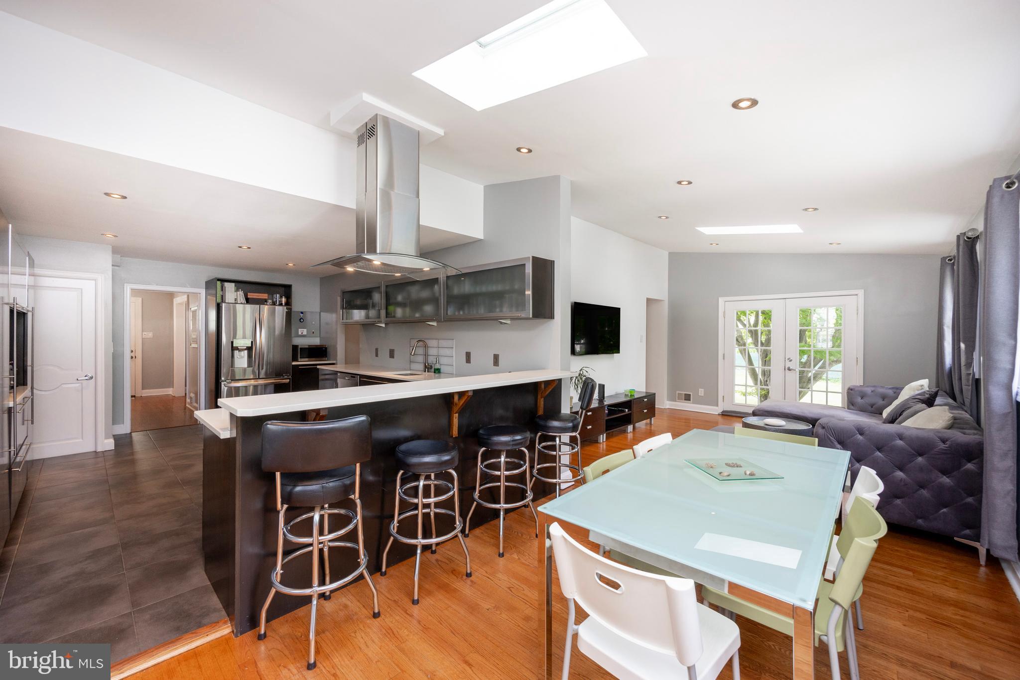 WYNNEWOOD VALLEY - Residential