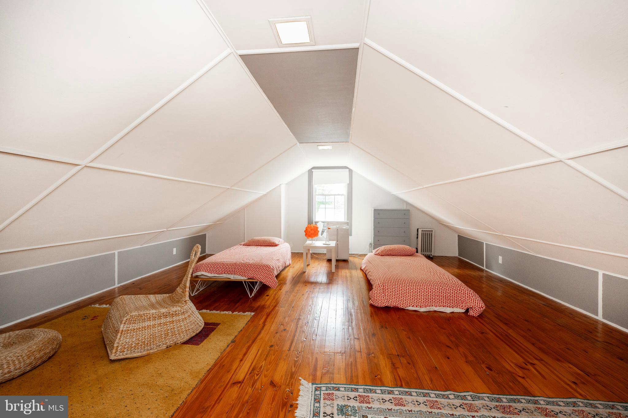 WYNNEWOOD VALLEY - Residential