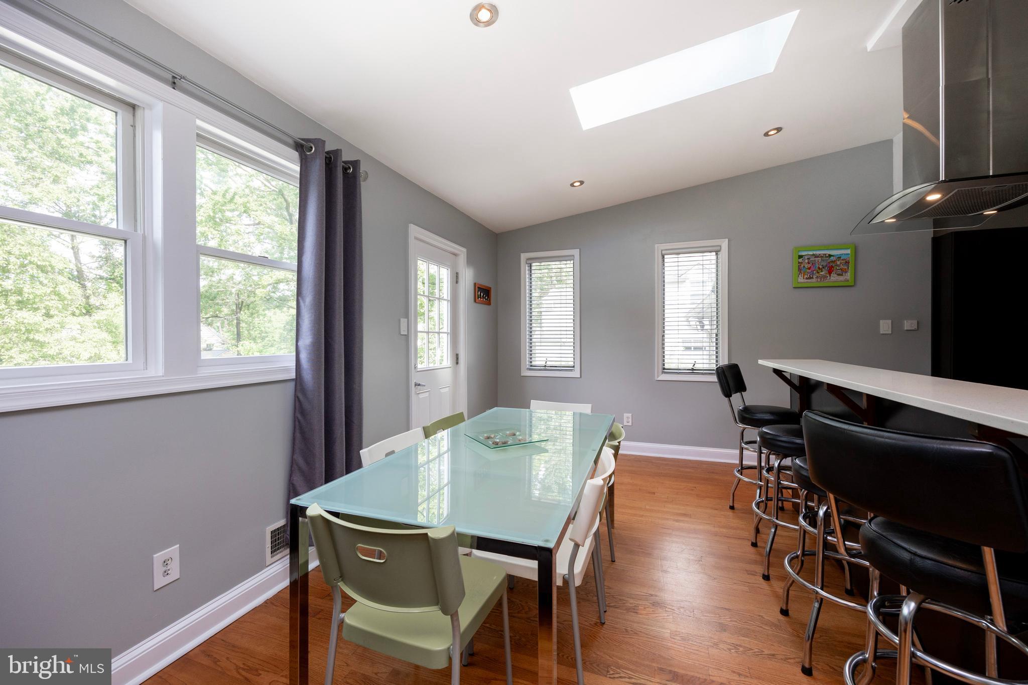 WYNNEWOOD VALLEY - Residential