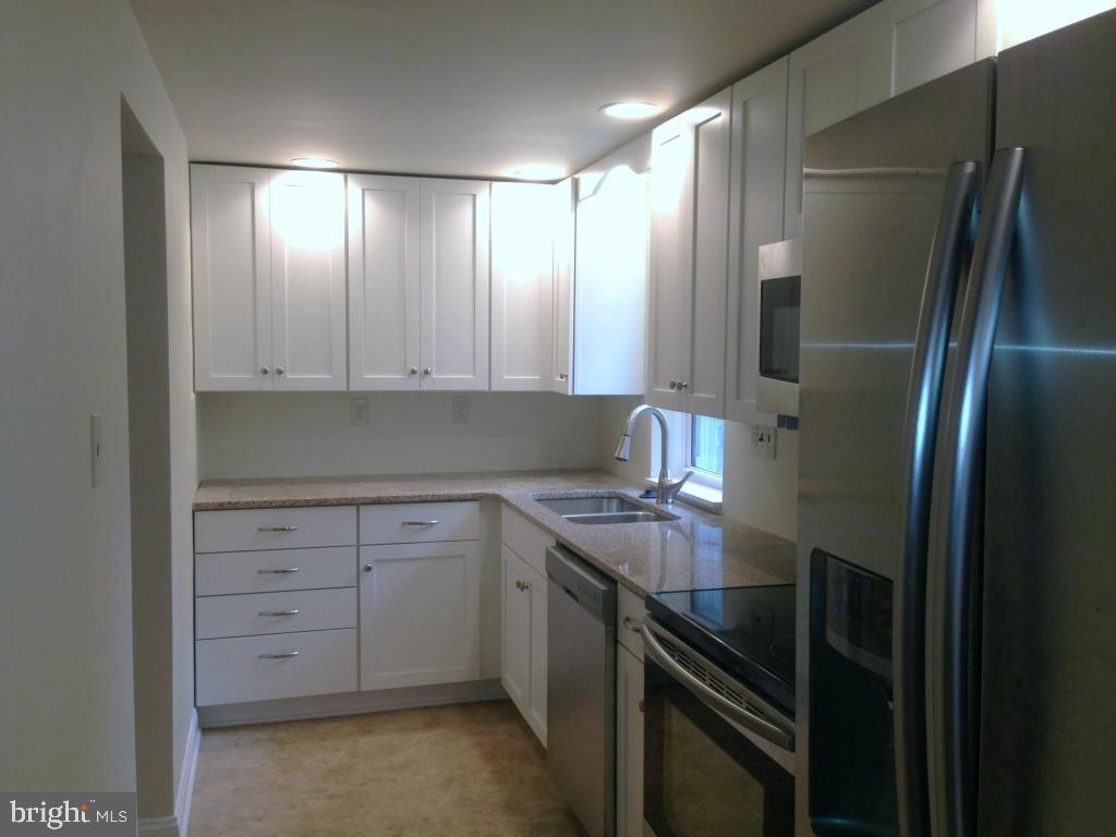 CEDAR MILL - Residential