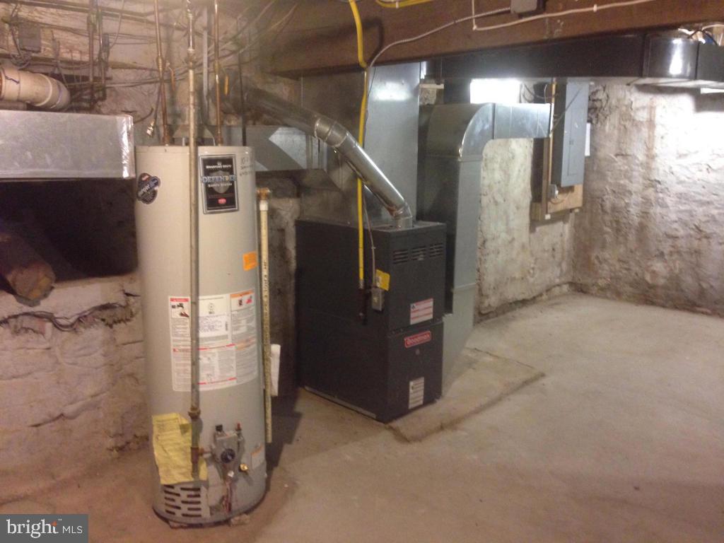 CEDAR MILL - Residential