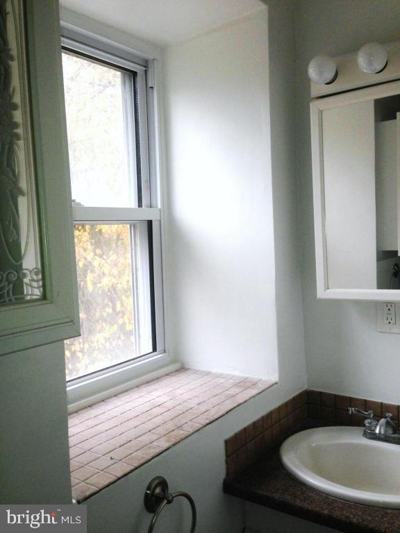 CEDAR MILL - Residential