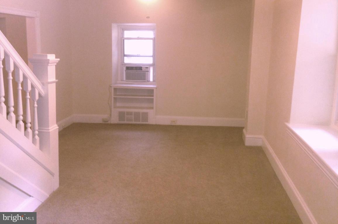 CEDAR MILL - Residential