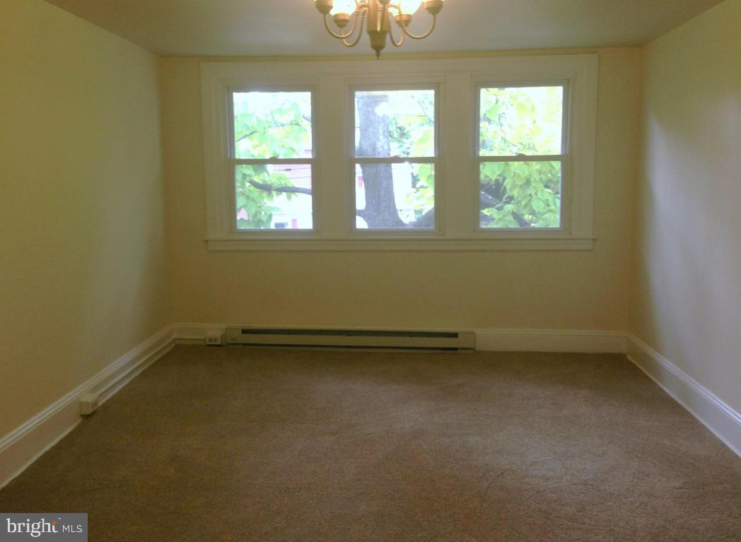 CEDAR MILL - Residential