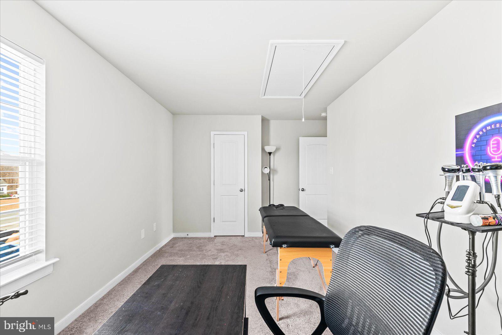 MCCAULEY PARK - Residential