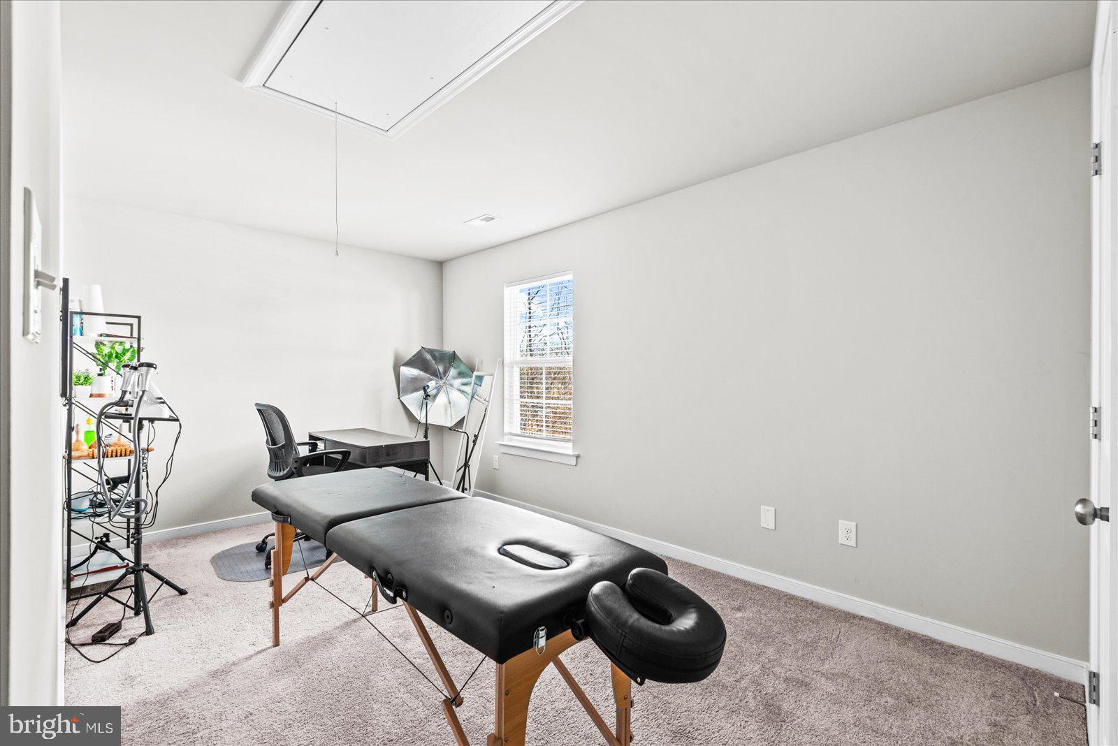 MCCAULEY PARK - Residential