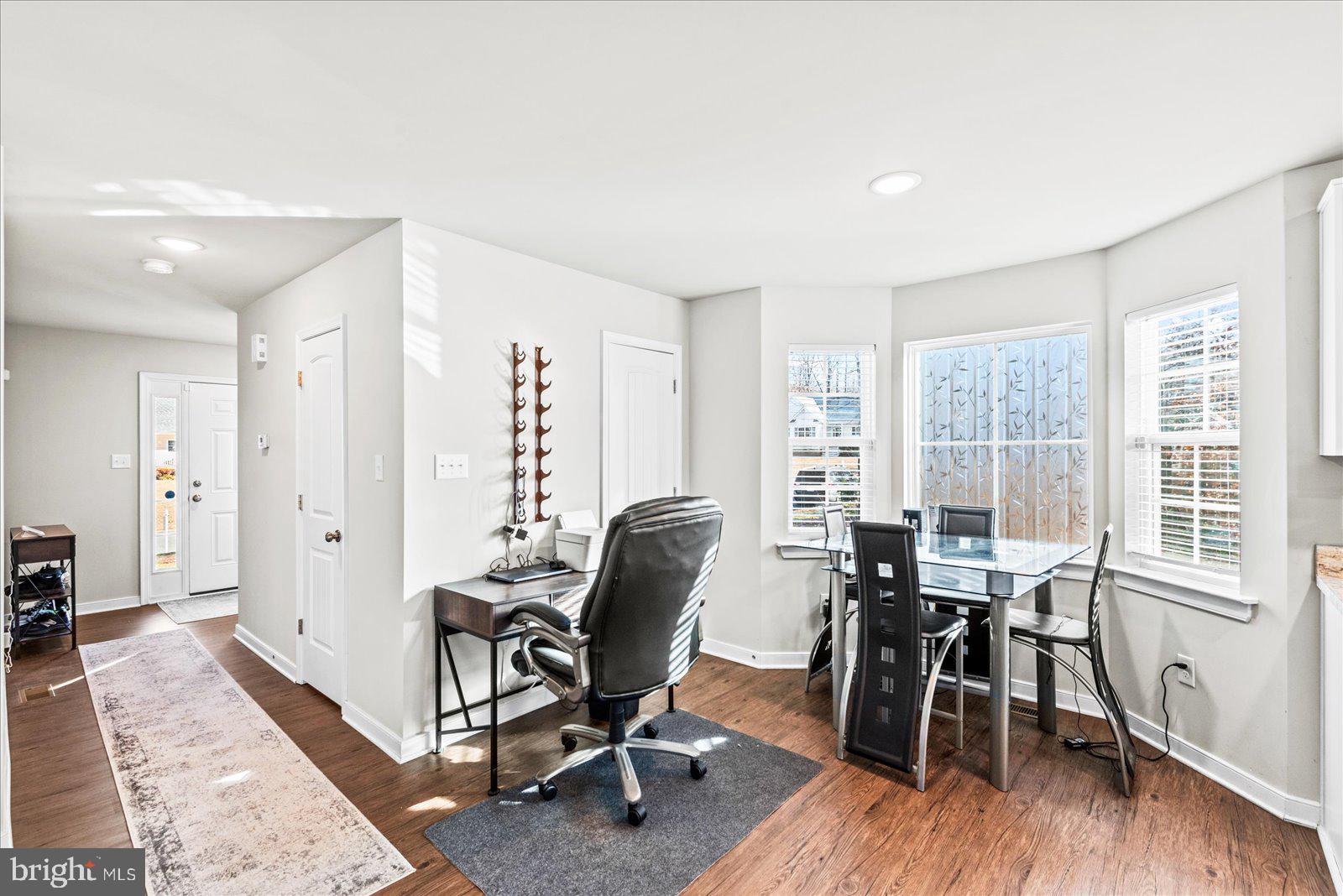 MCCAULEY PARK - Residential