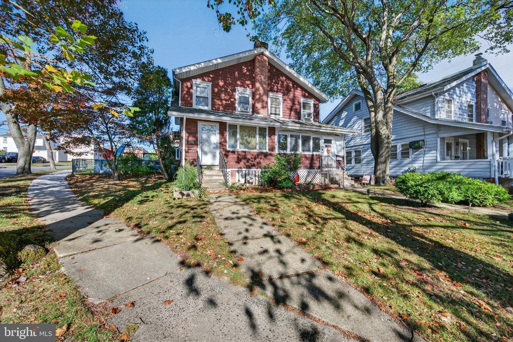 Photo of 647 Delaware Ave, NORWOOD, PA 19074 (MLS # PADE2102562)