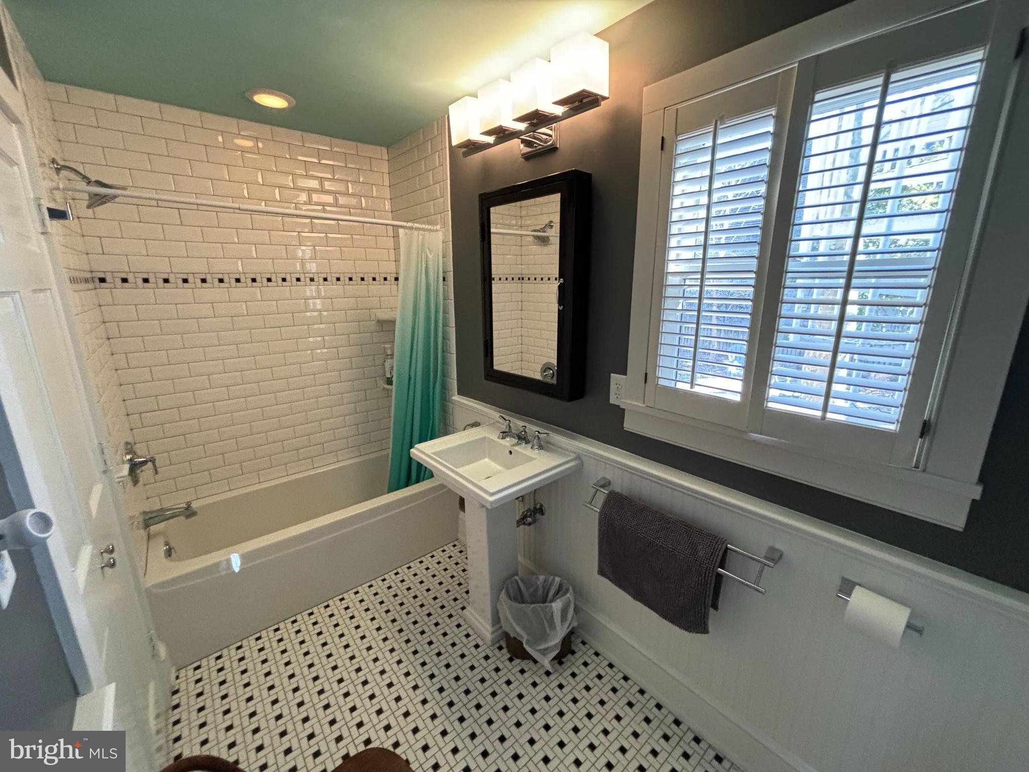 OXFORD - Residential