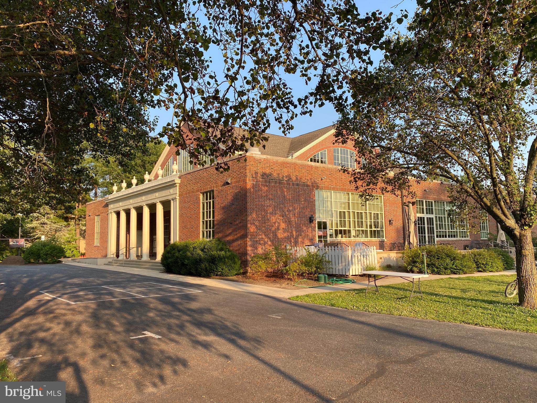 OXFORD - Residential