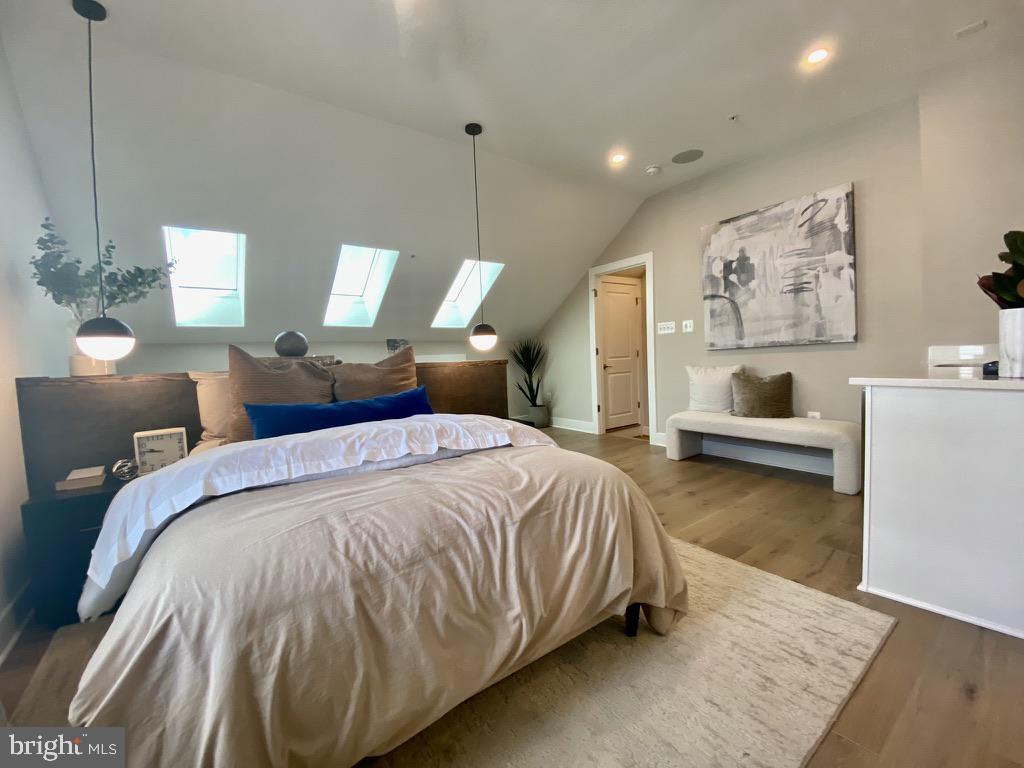 THE GROVE - Residential Lease