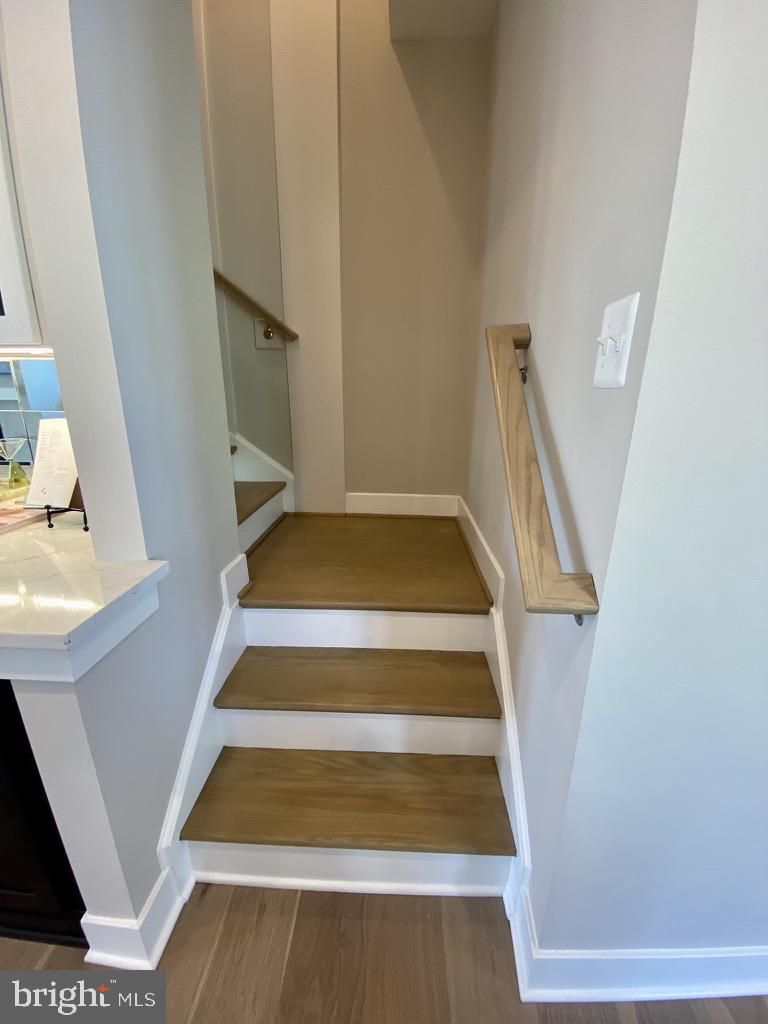 THE GROVE - Residential Lease