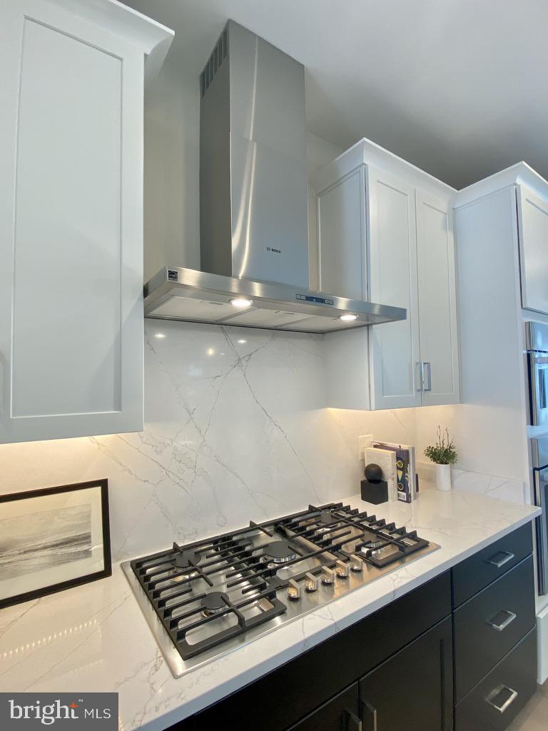 THE GROVE - Residential Lease