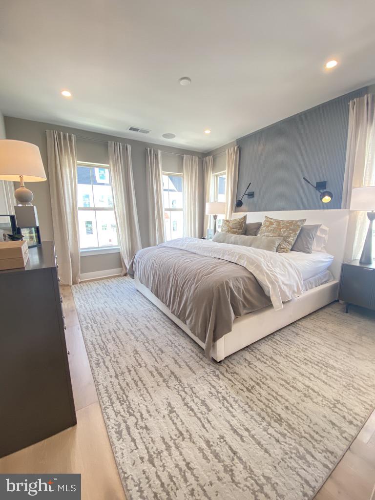 THE GROVE - Residential Lease