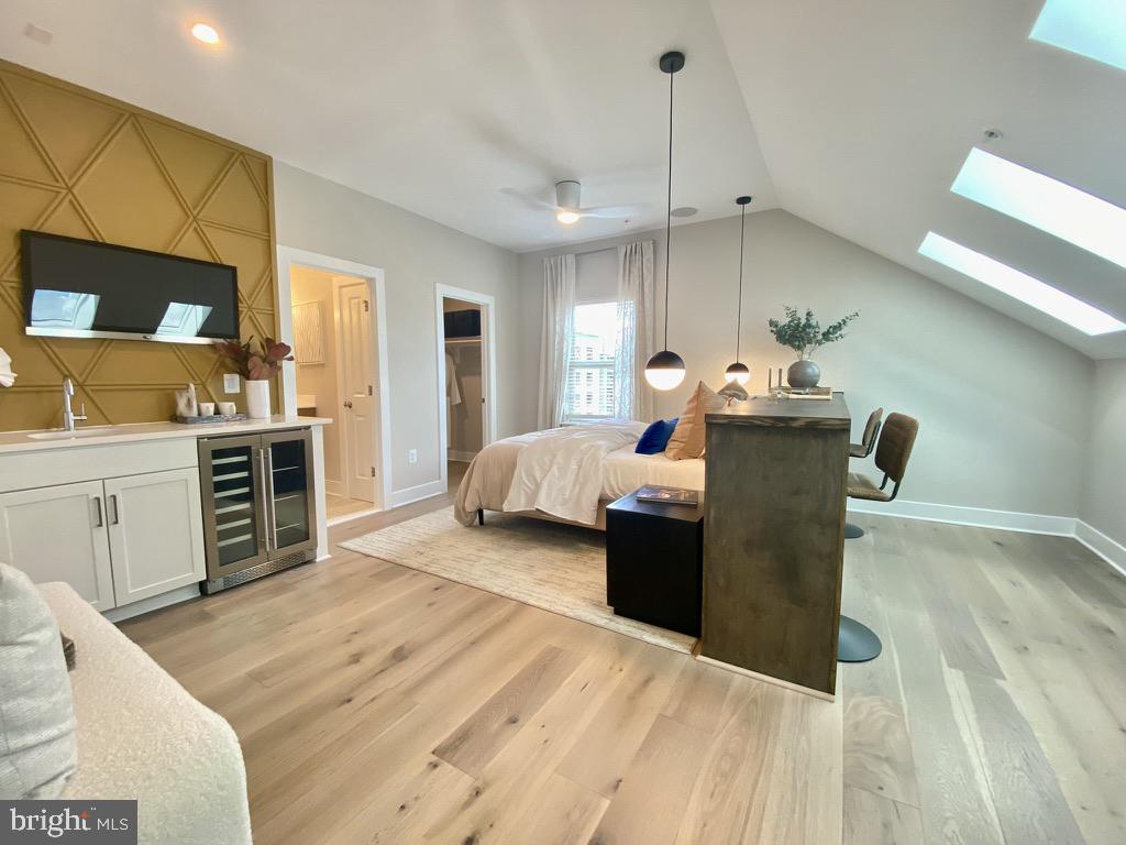 THE GROVE - Residential Lease