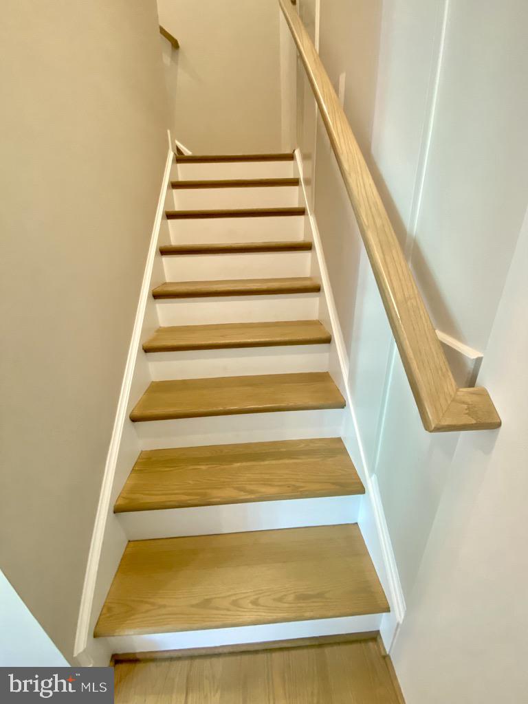 THE GROVE - Residential Lease