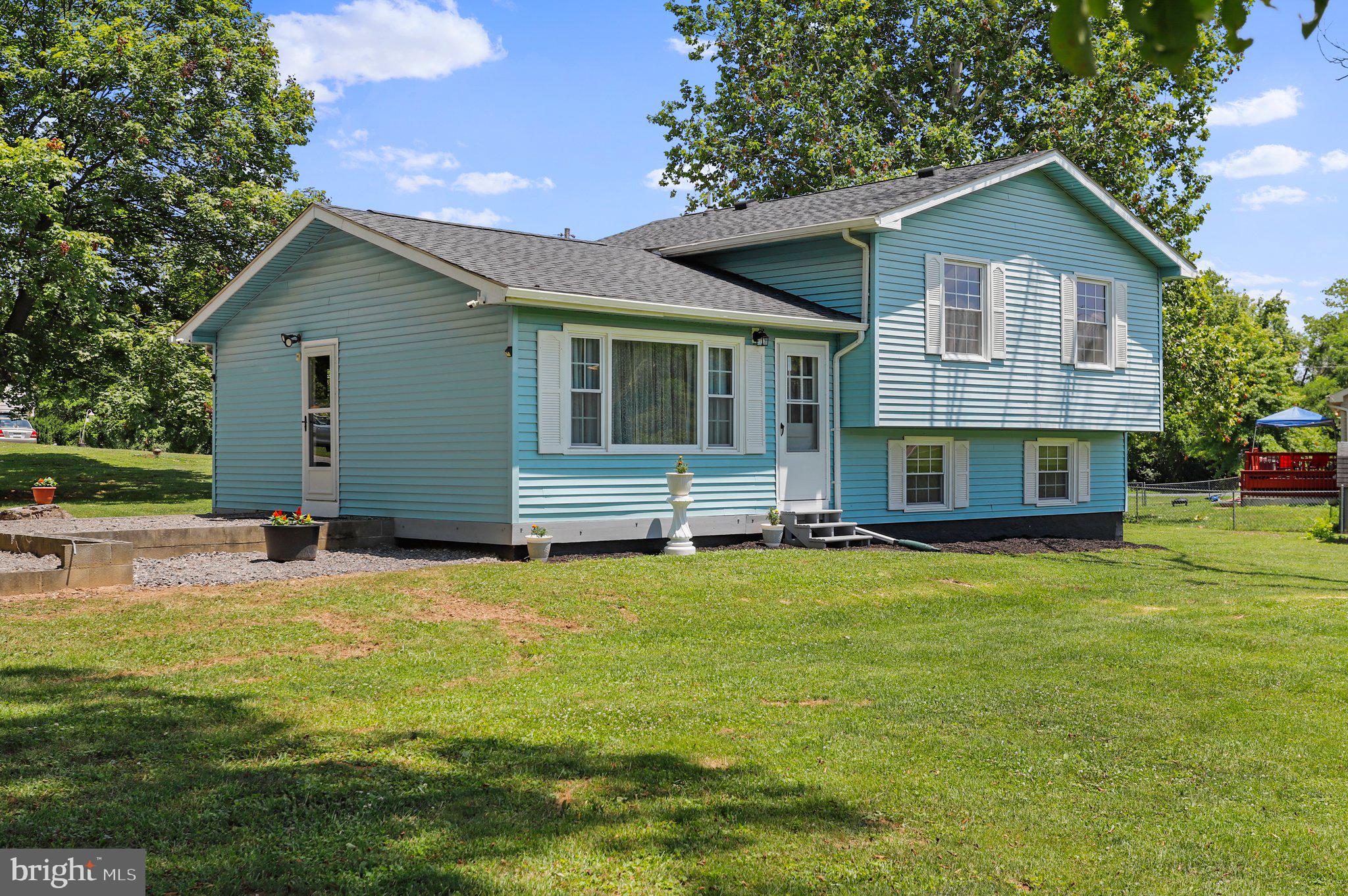 POTOMAC HEIGHTS - Residential