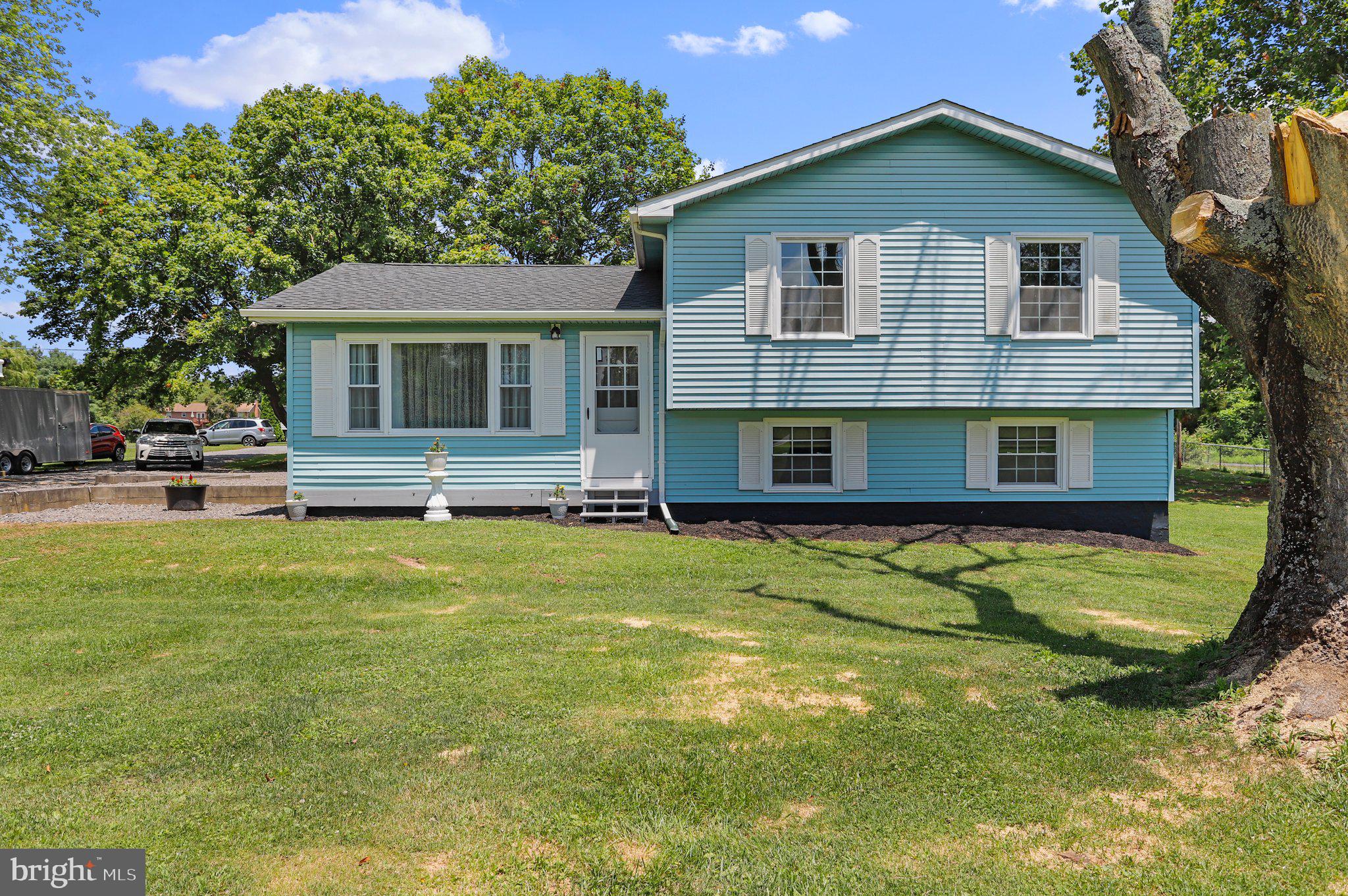 POTOMAC HEIGHTS - Residential