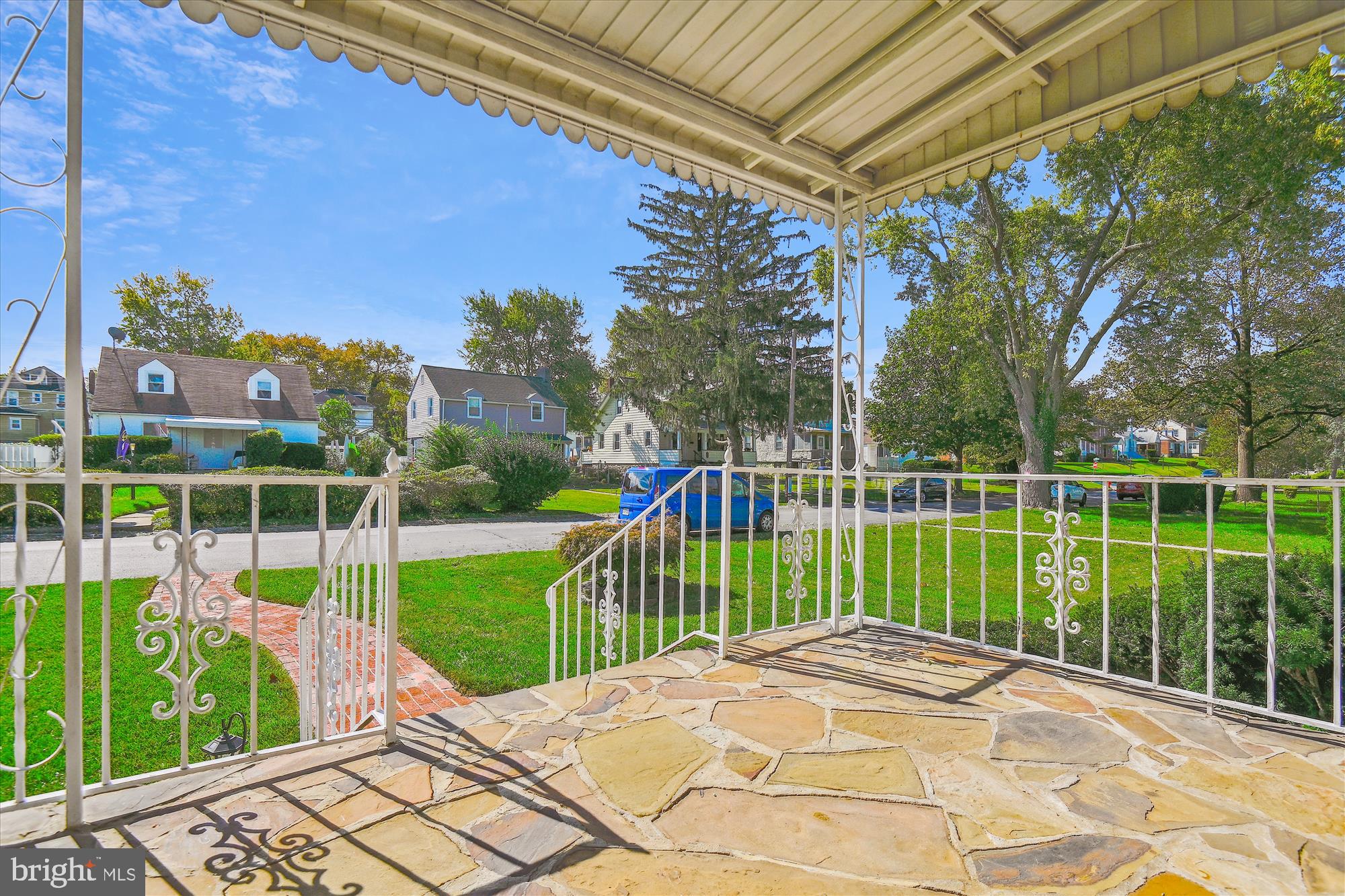 WEST ARLINGTON - Residential