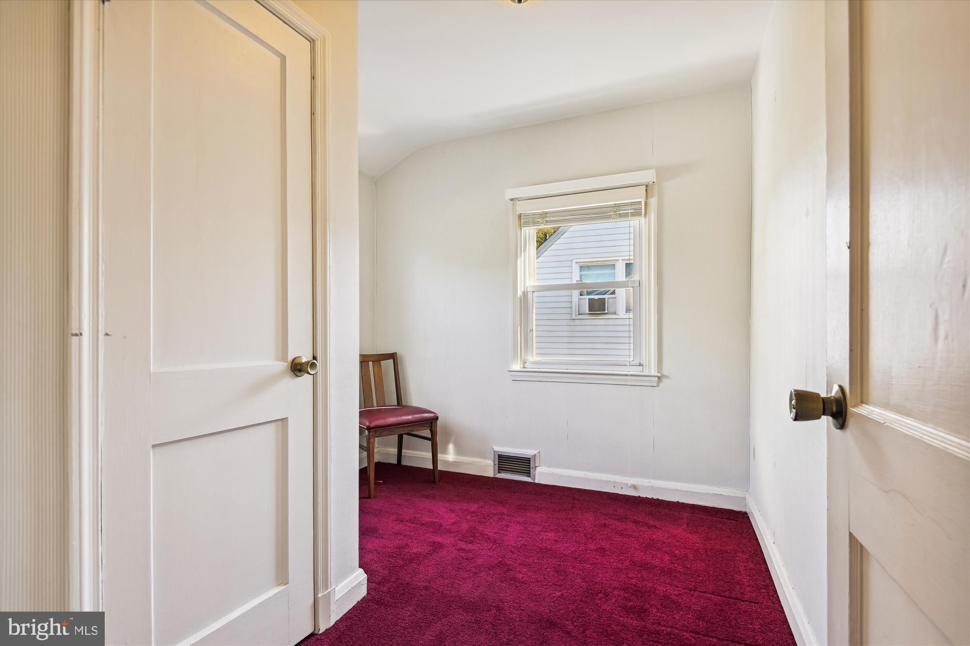 WEST ARLINGTON - Residential