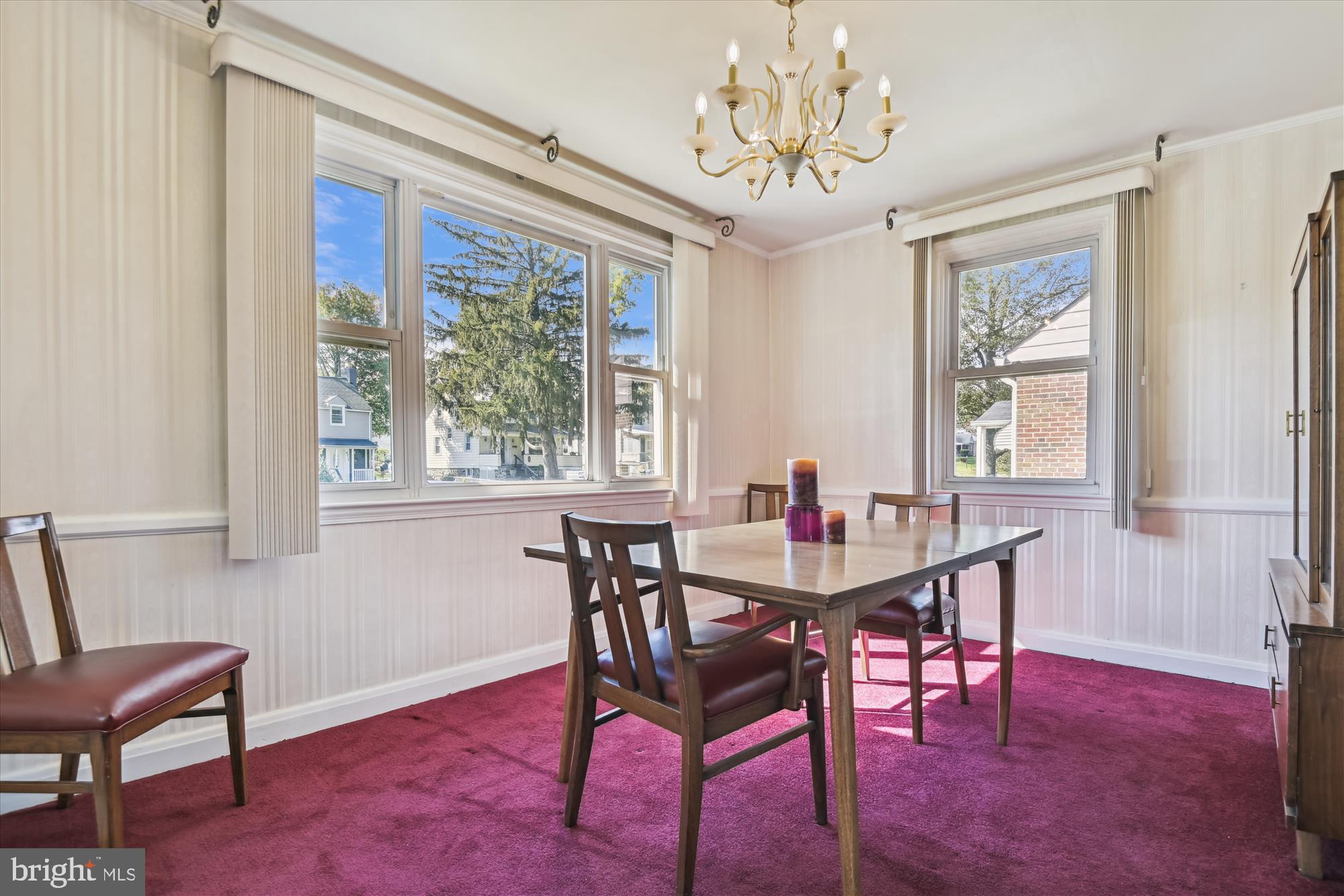 WEST ARLINGTON - Residential