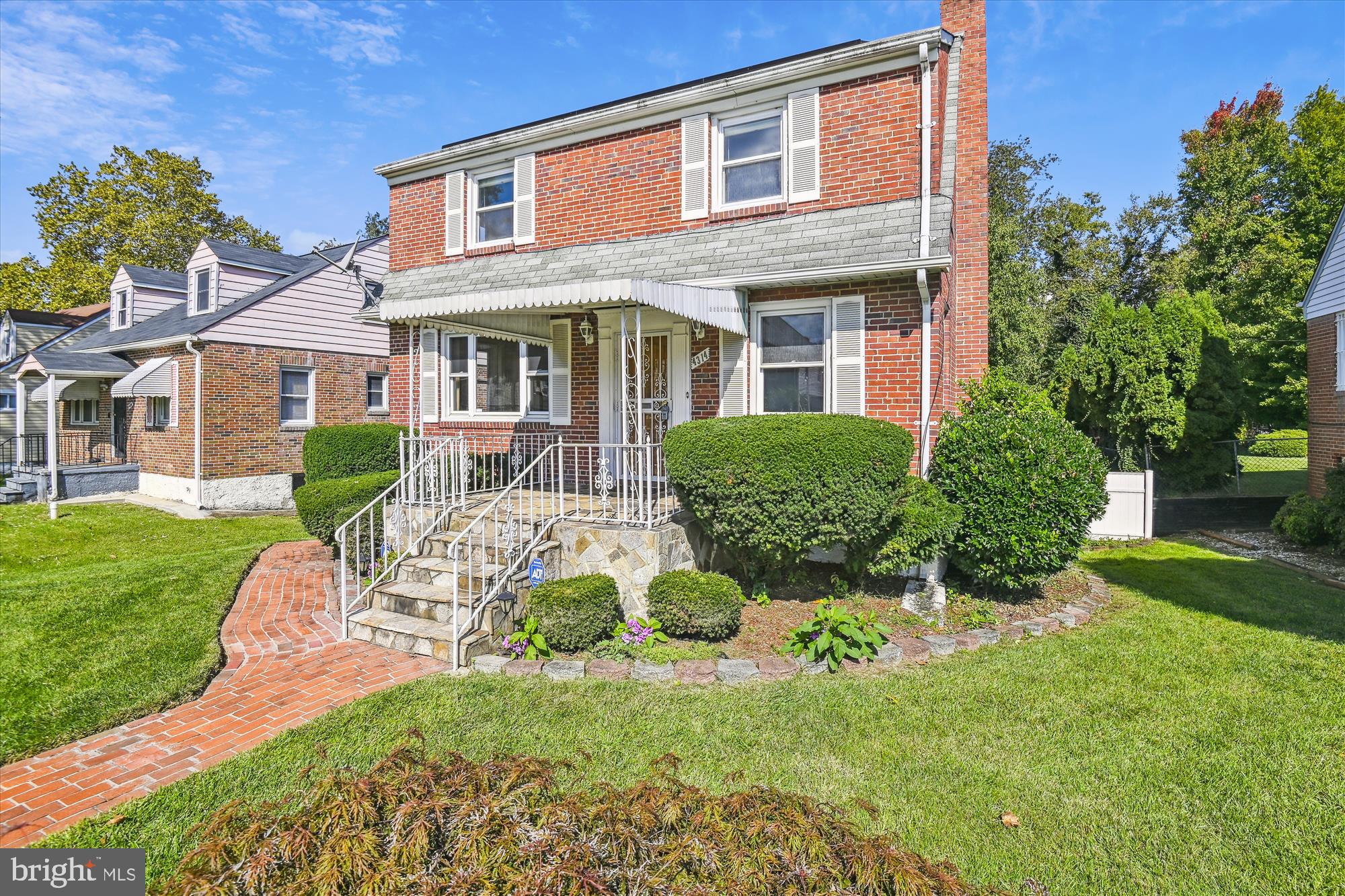 WEST ARLINGTON - Residential