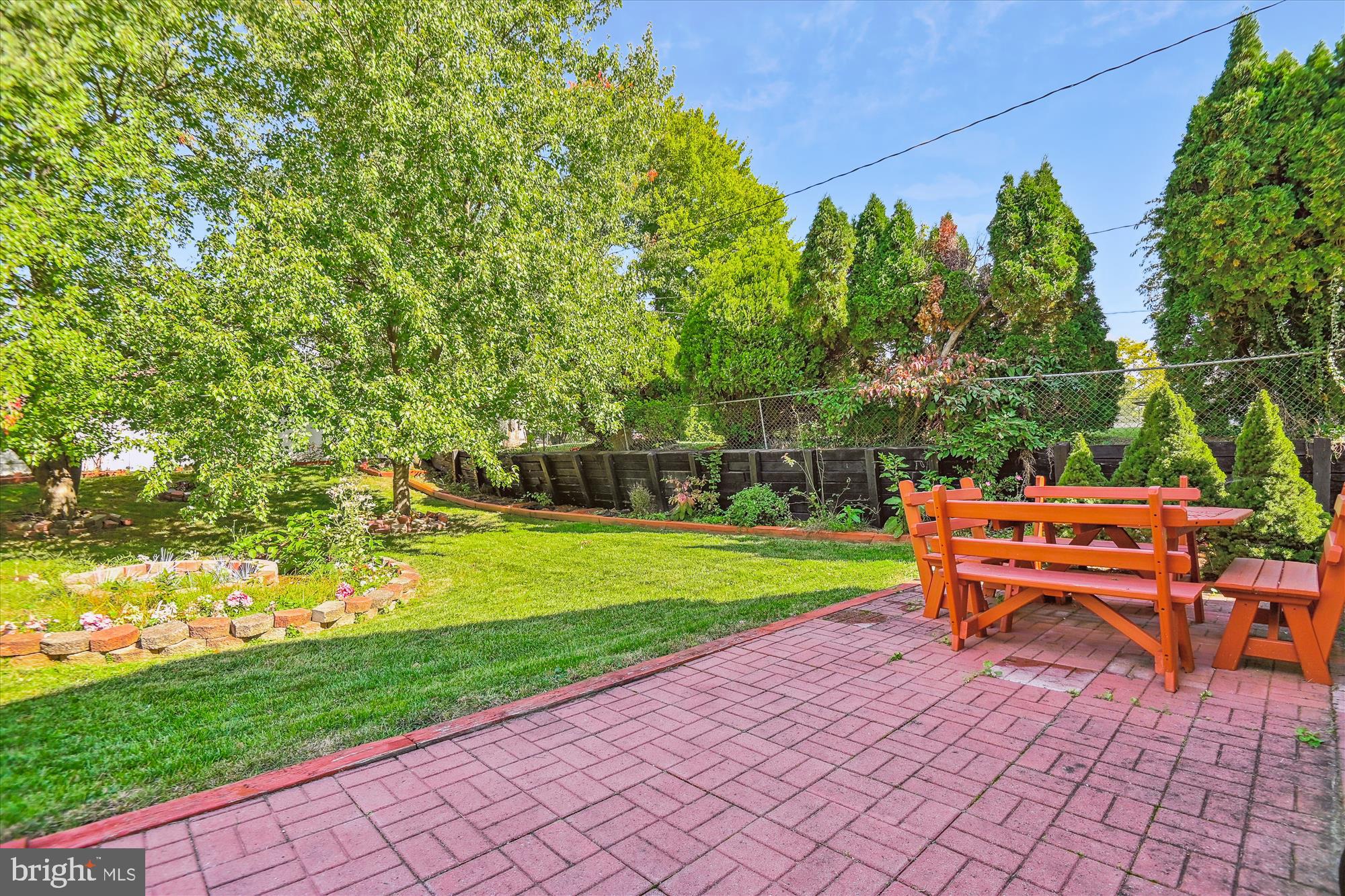 WEST ARLINGTON - Residential