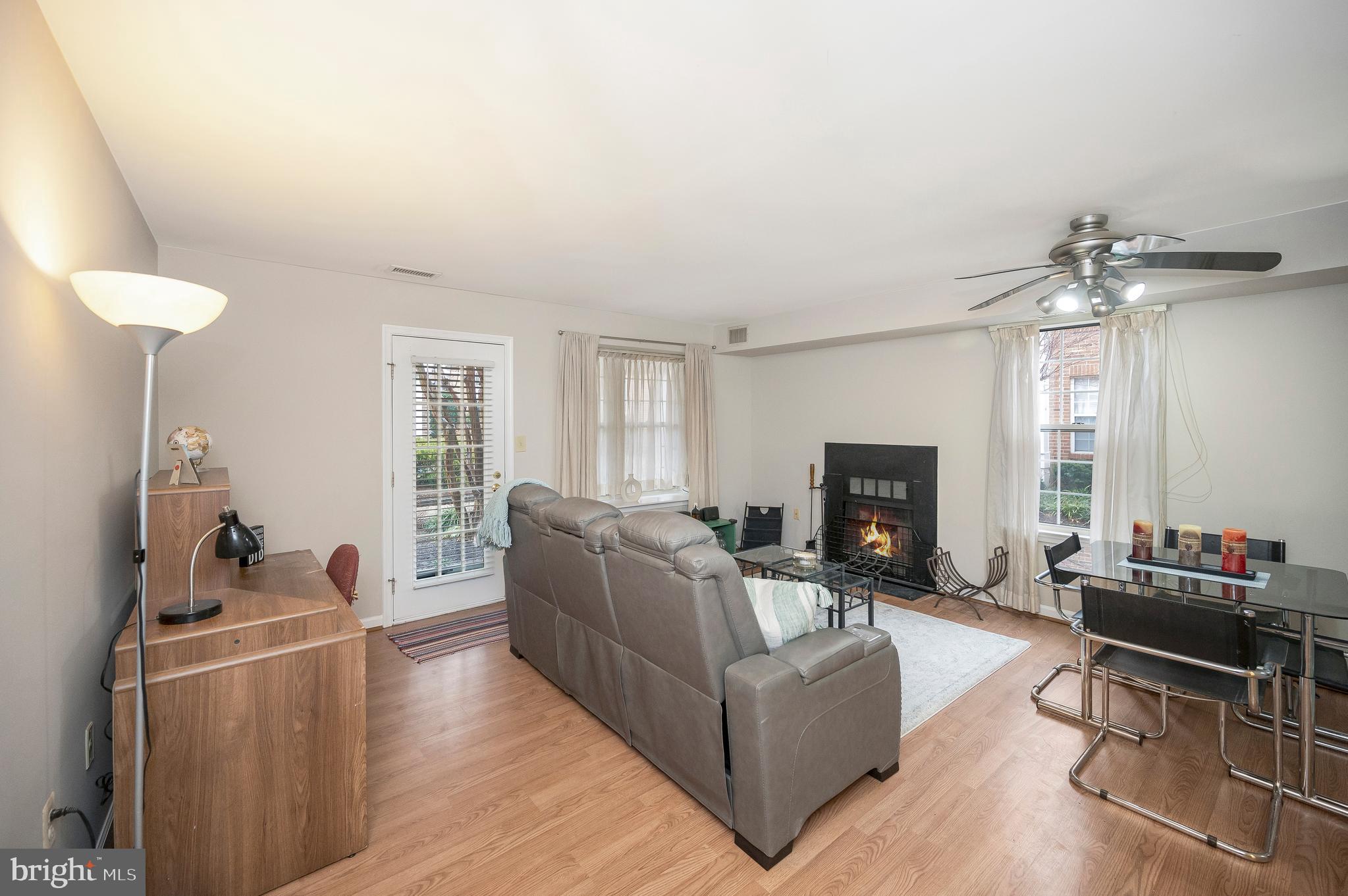 WINDGATE III - Residential