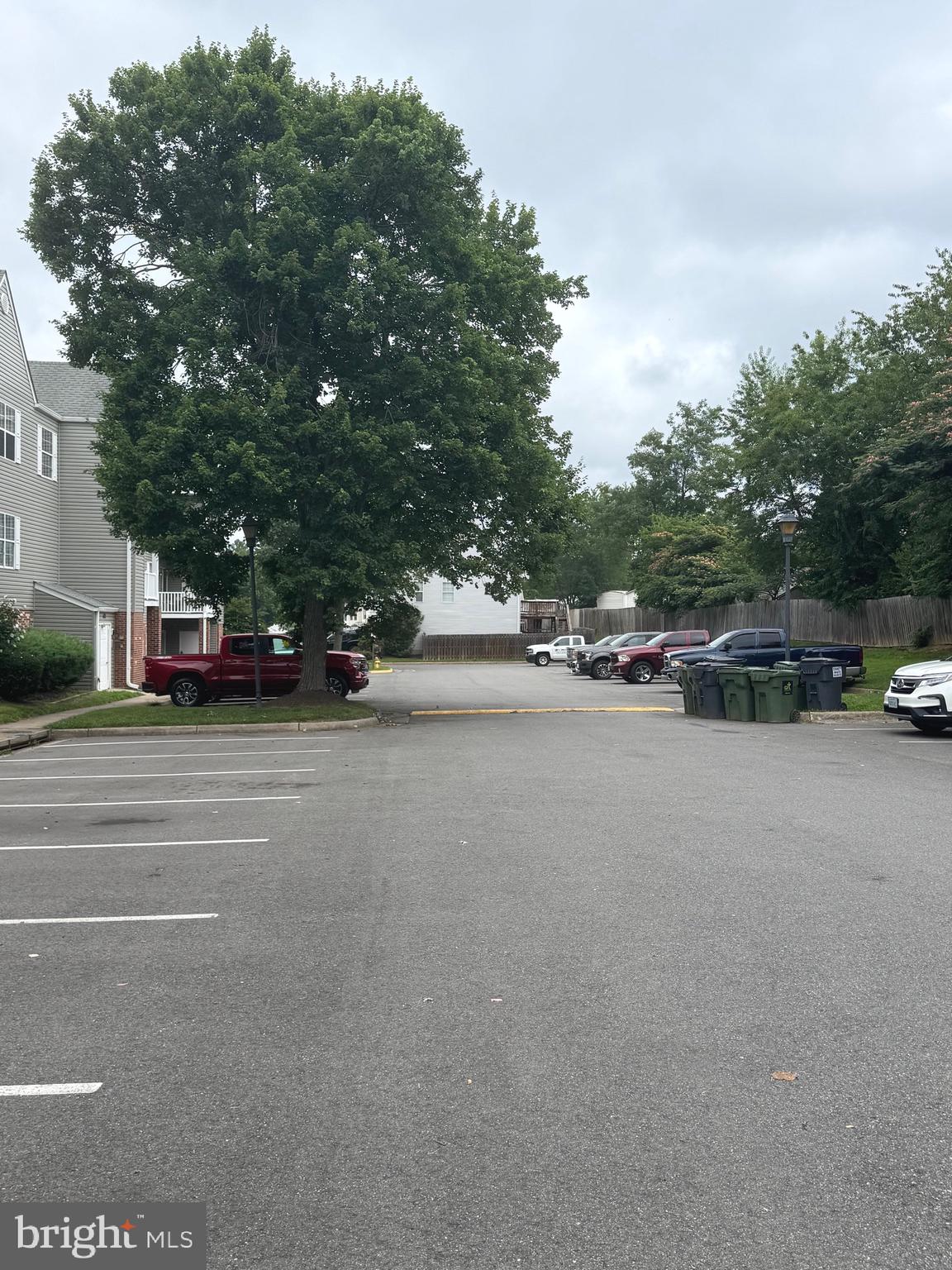 SUNNINGDALE MEADOWS - Residential