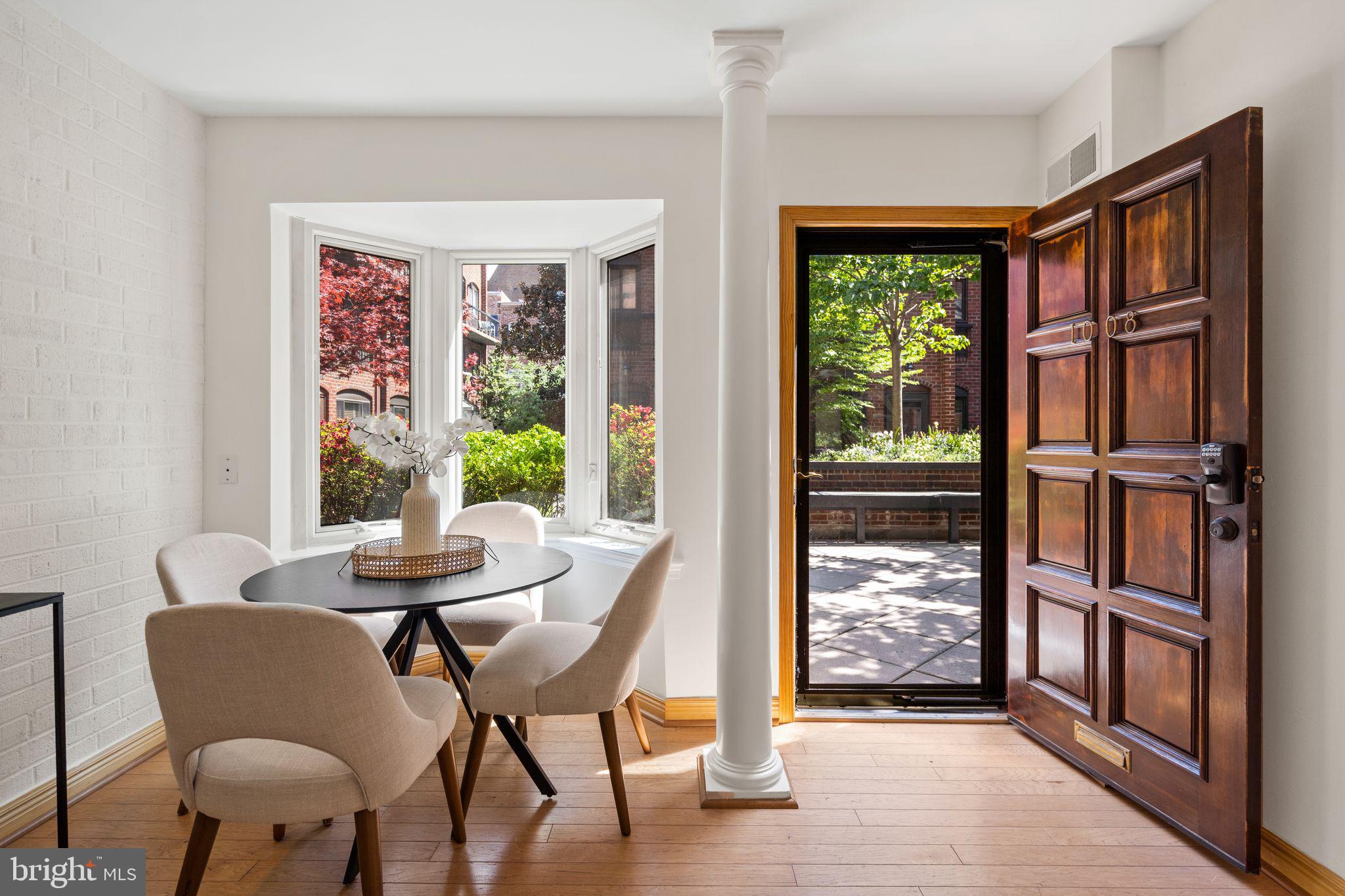 1008 PAPER MILL COURT NW 1008