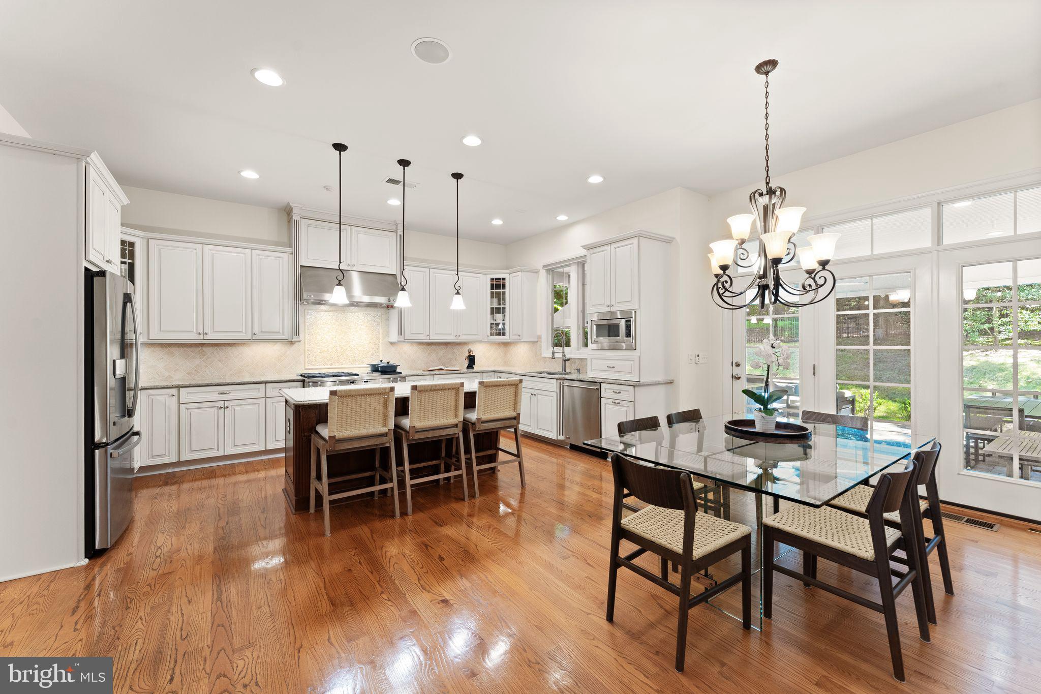 THISTLE RIDGE - Residential