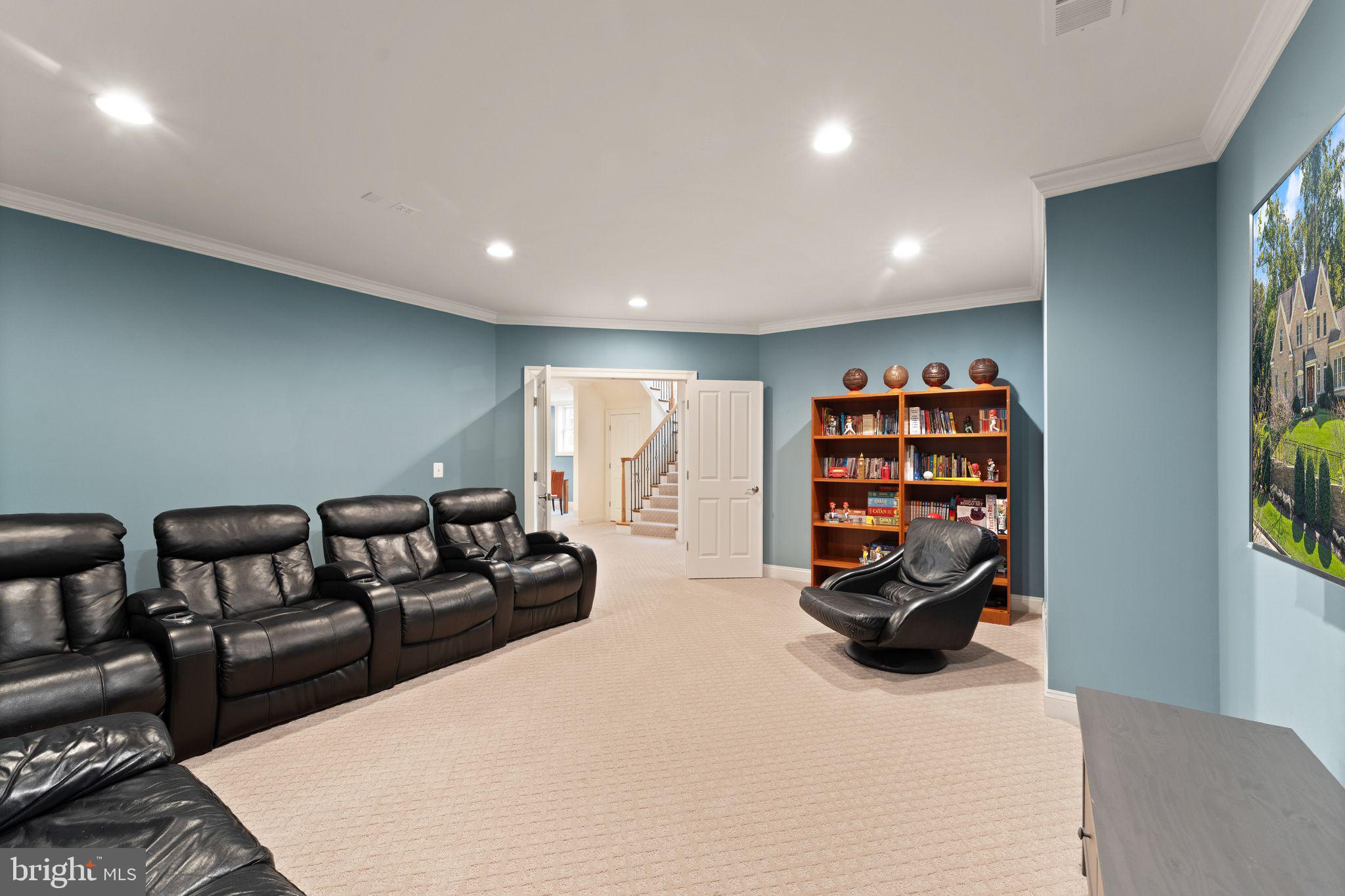 THISTLE RIDGE - Residential