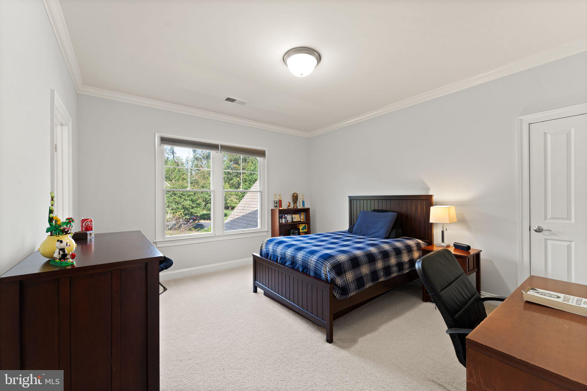 THISTLE RIDGE - Residential