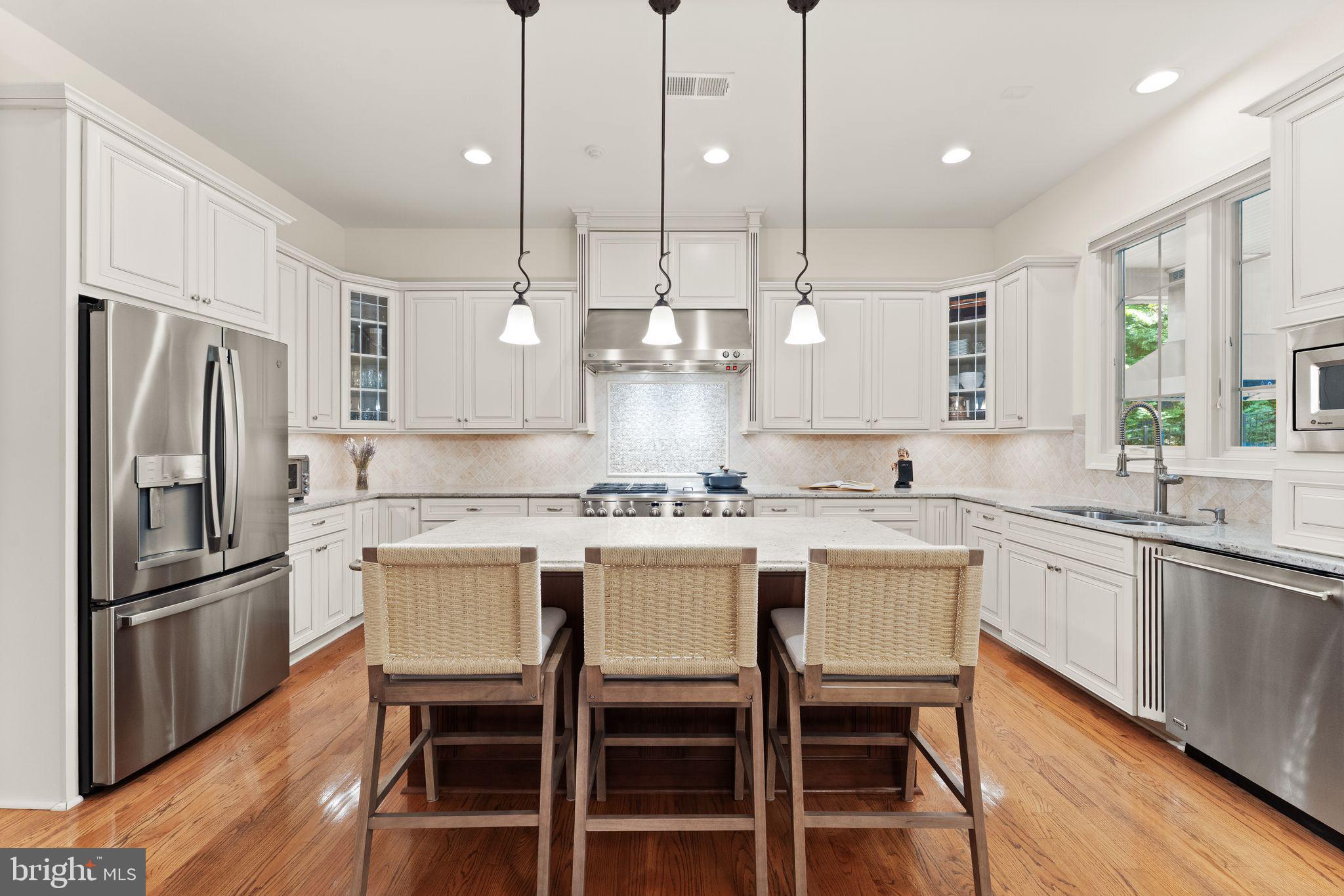 THISTLE RIDGE - Residential