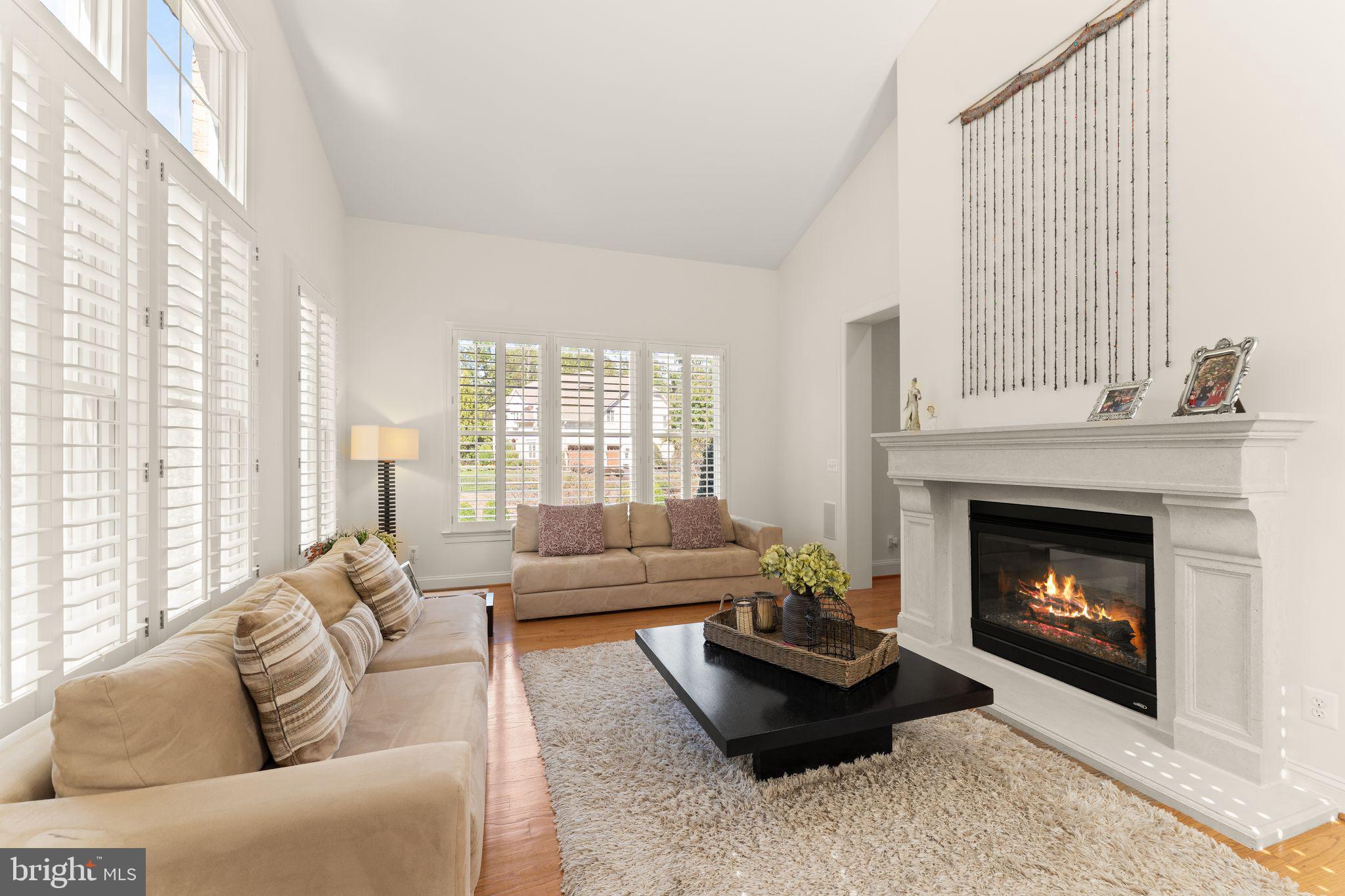 THISTLE RIDGE - Residential