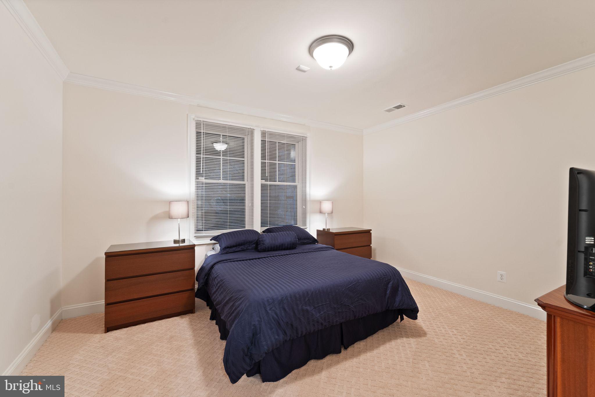 THISTLE RIDGE - Residential