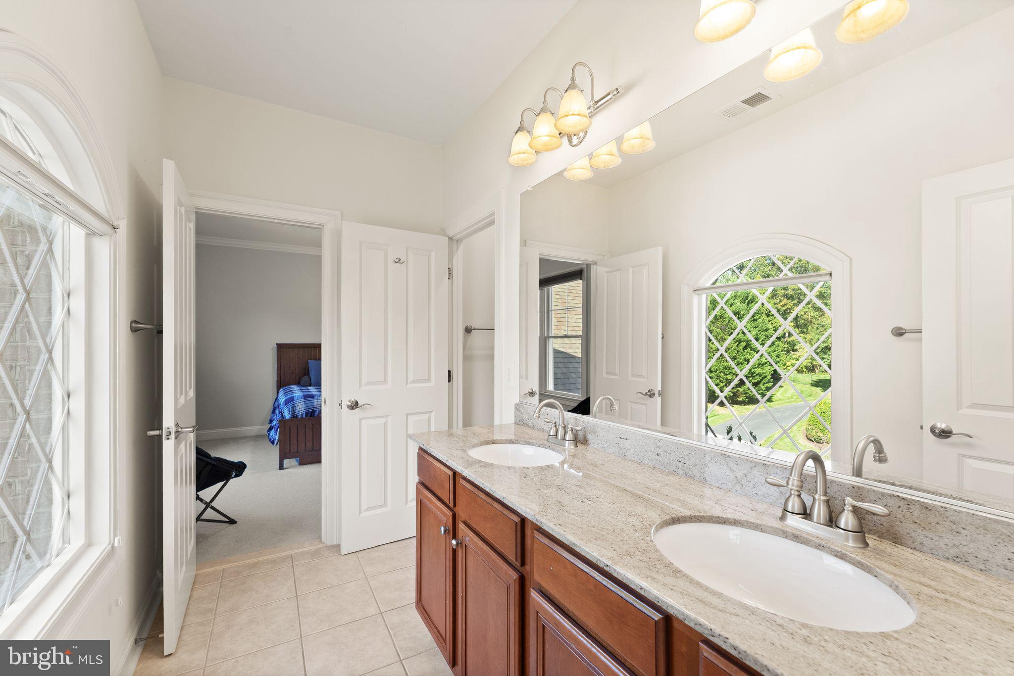 THISTLE RIDGE - Residential