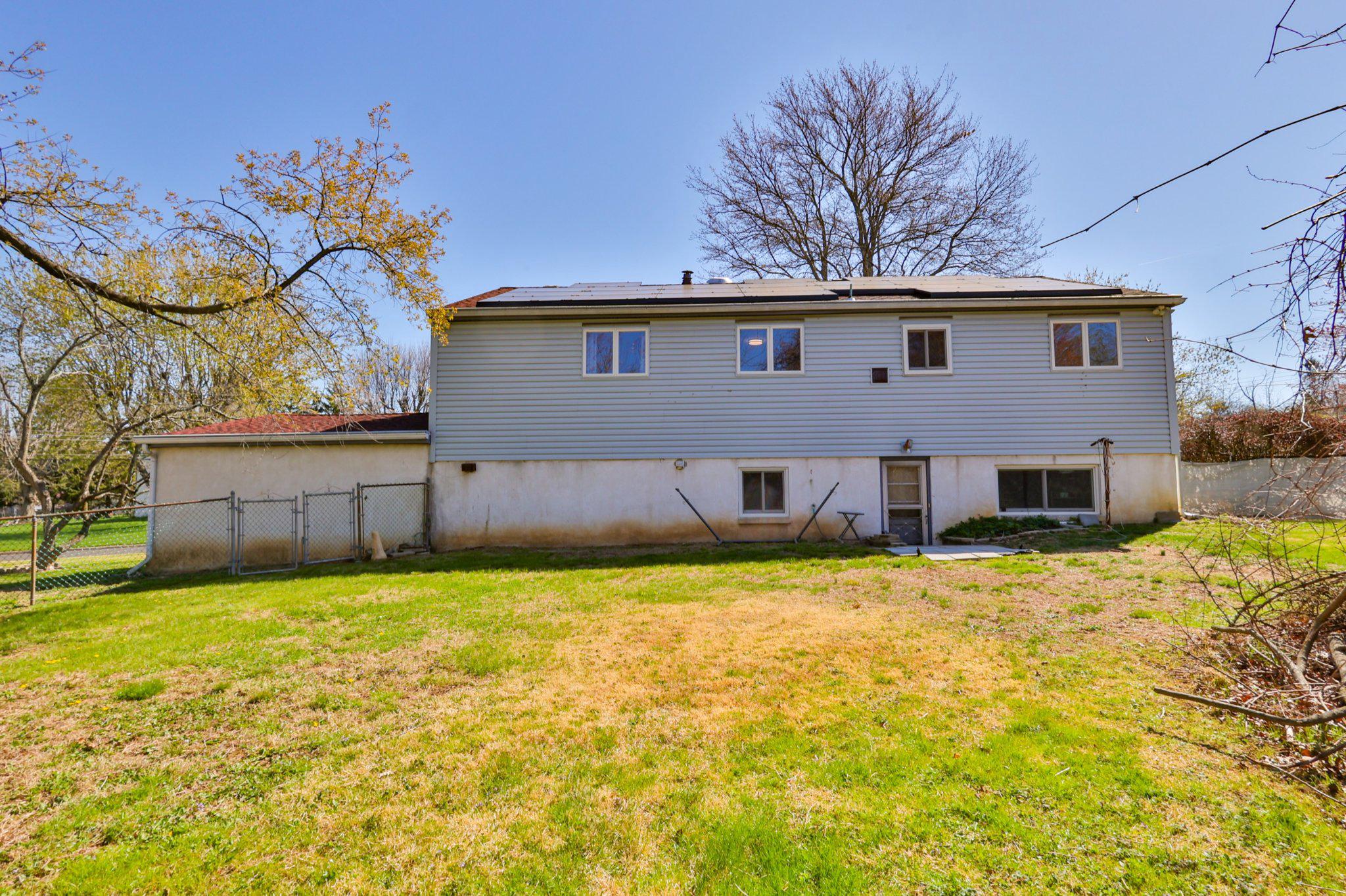 SPRING LAKE FARMS - Residential