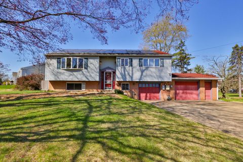 212 LEA LANE WARMINSTER PA 18974