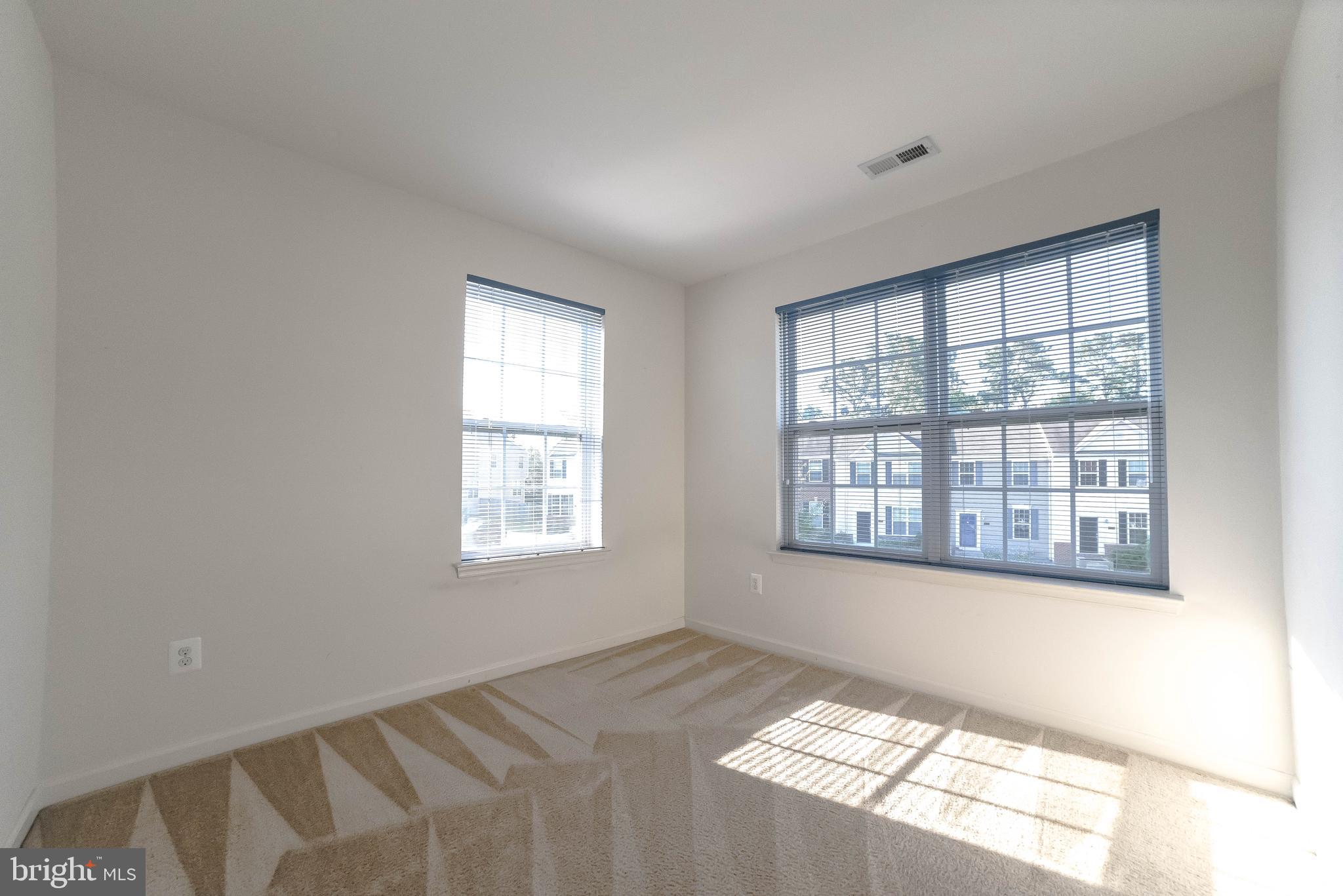 WILLOW GATE - Residential