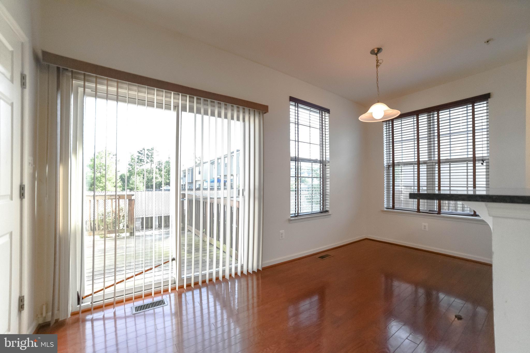 WILLOW GATE - Residential