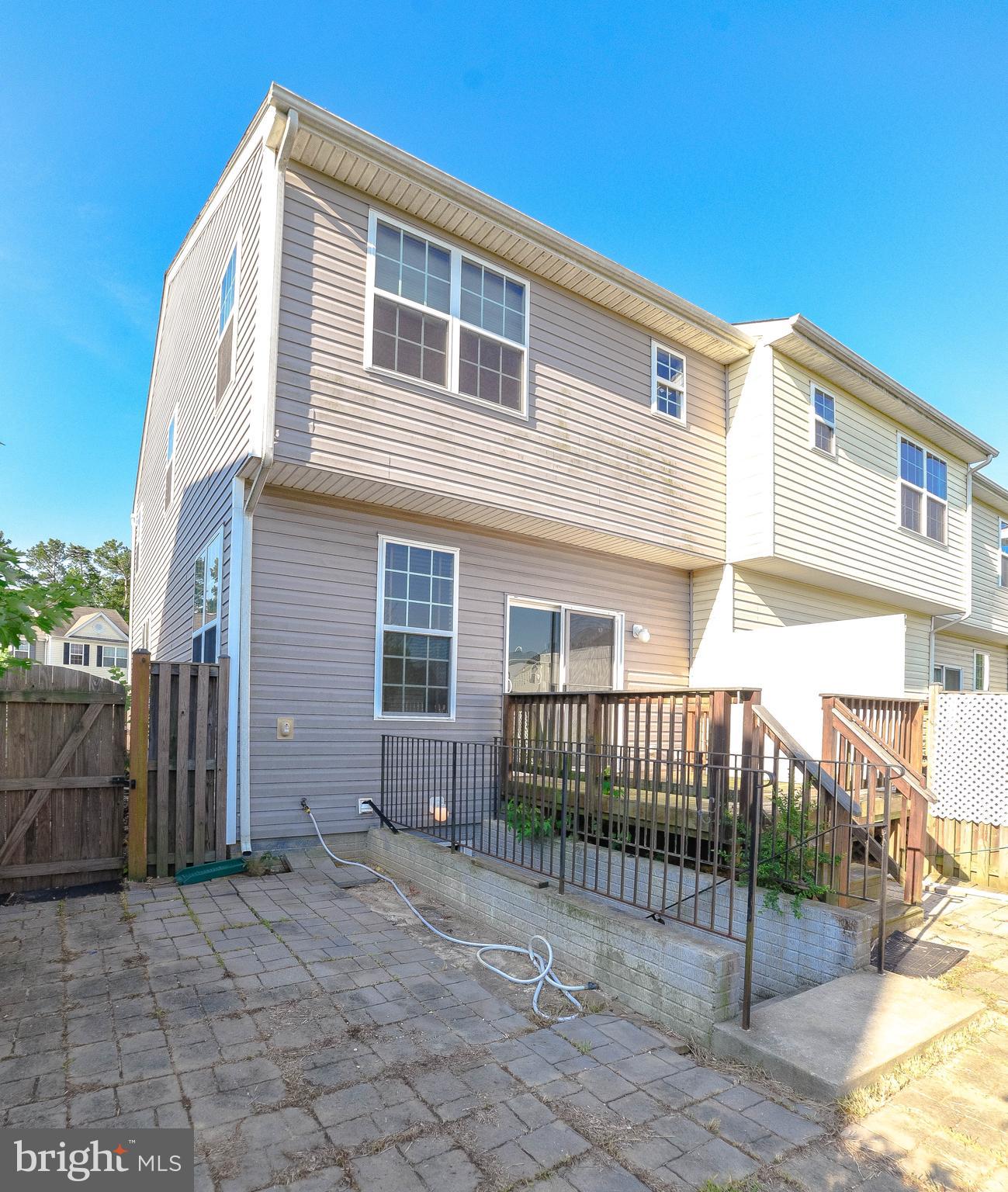 WILLOW GATE - Residential