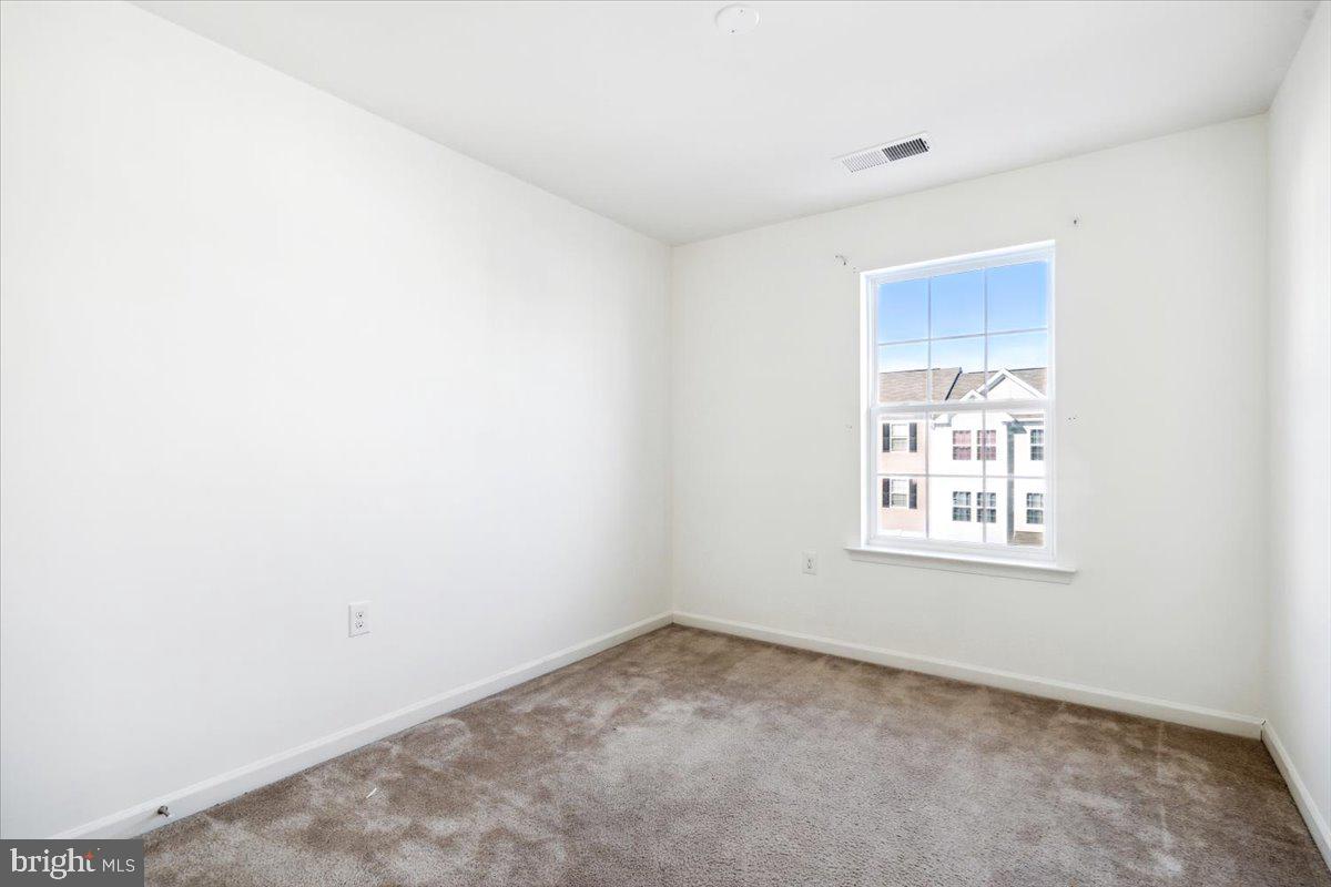 STONEBROOK VILLAGE - Residential Lease