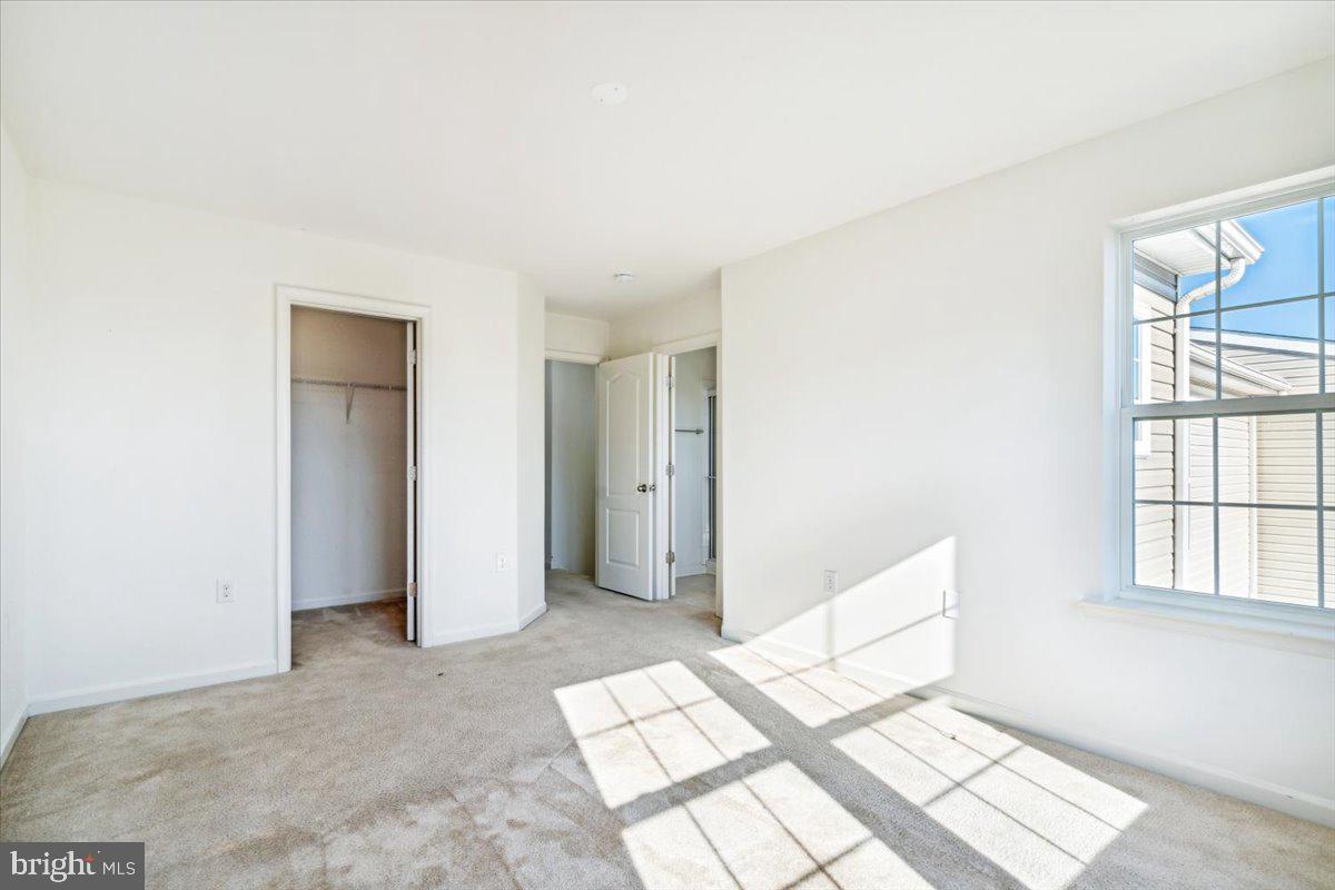 STONEBROOK VILLAGE - Residential Lease