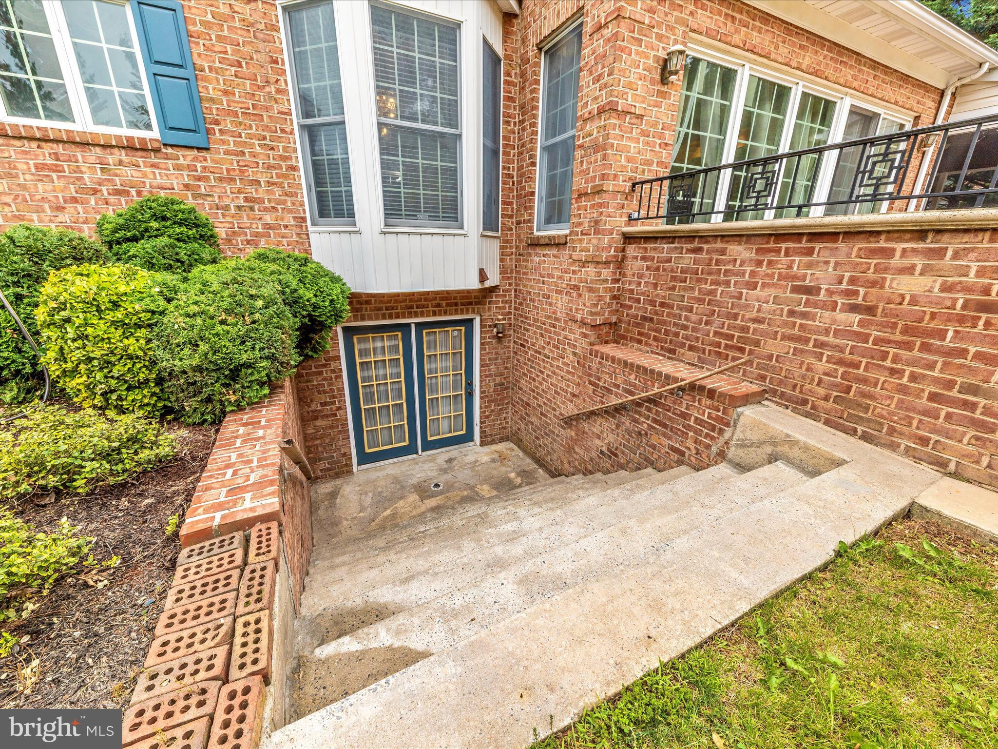 FOUNTAIN HEAD - Residential