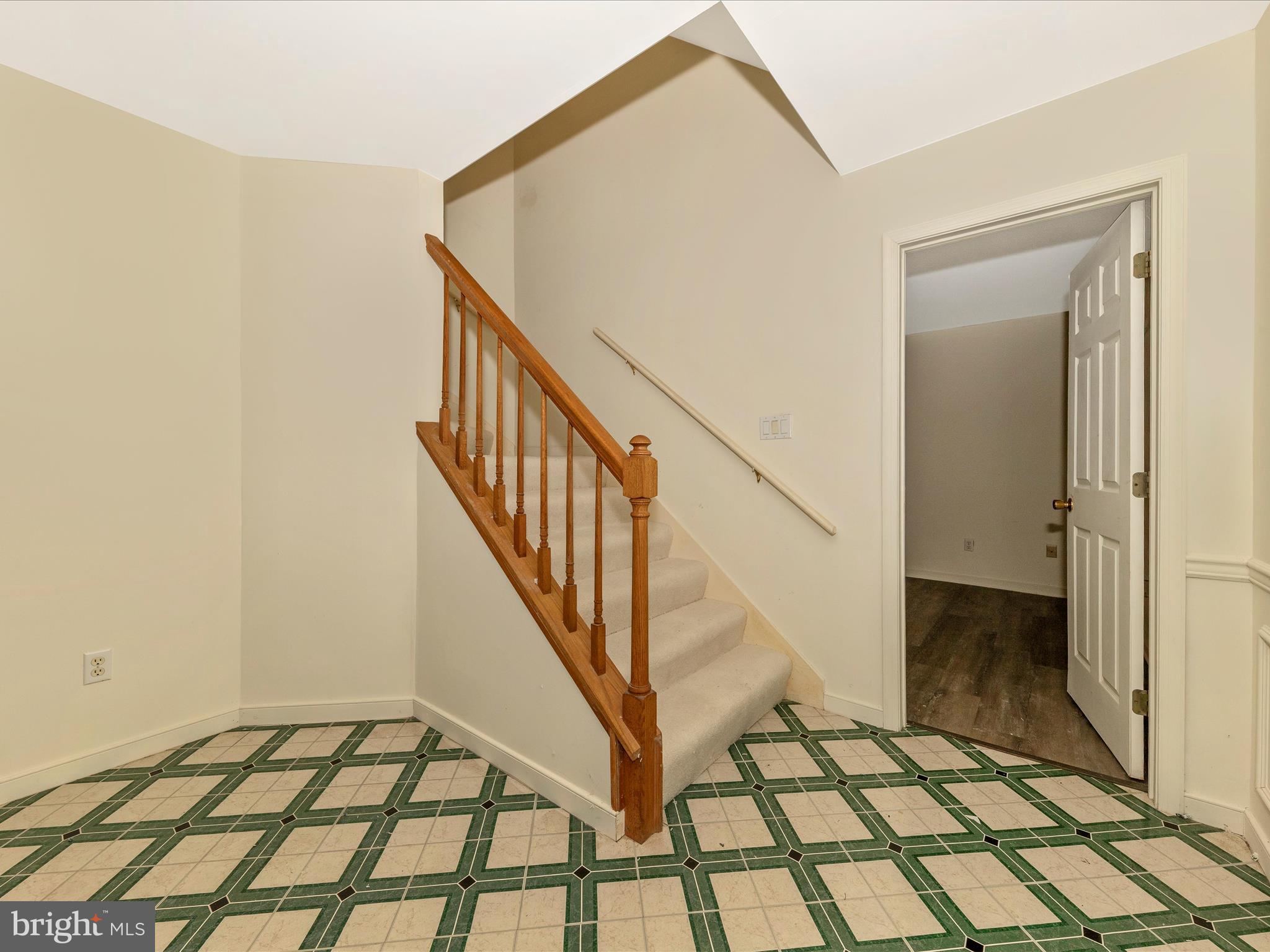 FOUNTAIN HEAD - Residential