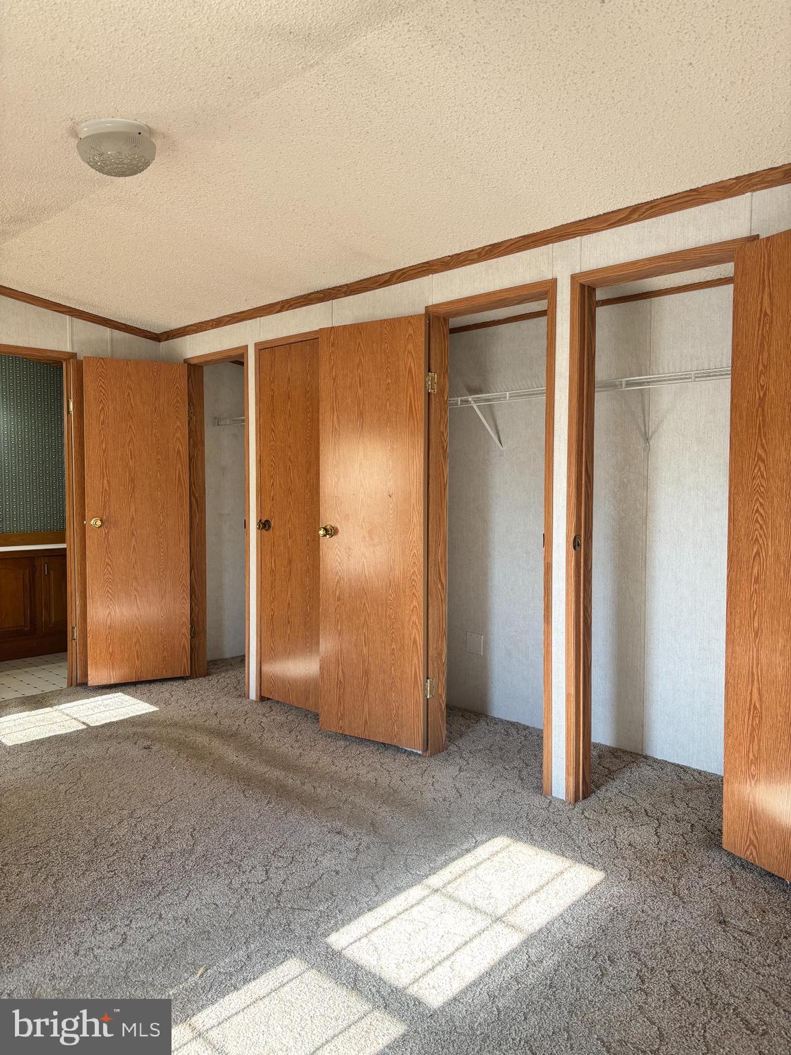 HARFORD MOBILE VILLAGE - Residential